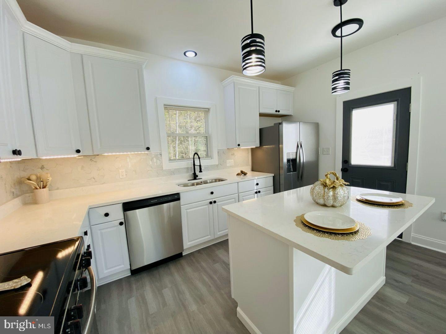 326 2ND AVE, ALBERTA, Virginia 23821, 3 Bedrooms Bedrooms, 10 Rooms Rooms,2 BathroomsBathrooms,Residential,For sale,326 2ND AVE,VABW2000094 MLS # VABW2000094 326 2ND AVE, ALBERTA, Virginia 23821, 3 Bedrooms Bedrooms, 10 Rooms Rooms,2 BathroomsBathrooms,Residential,For sale,326 2ND AVE,VABW2000094 MLS # VABW2000094