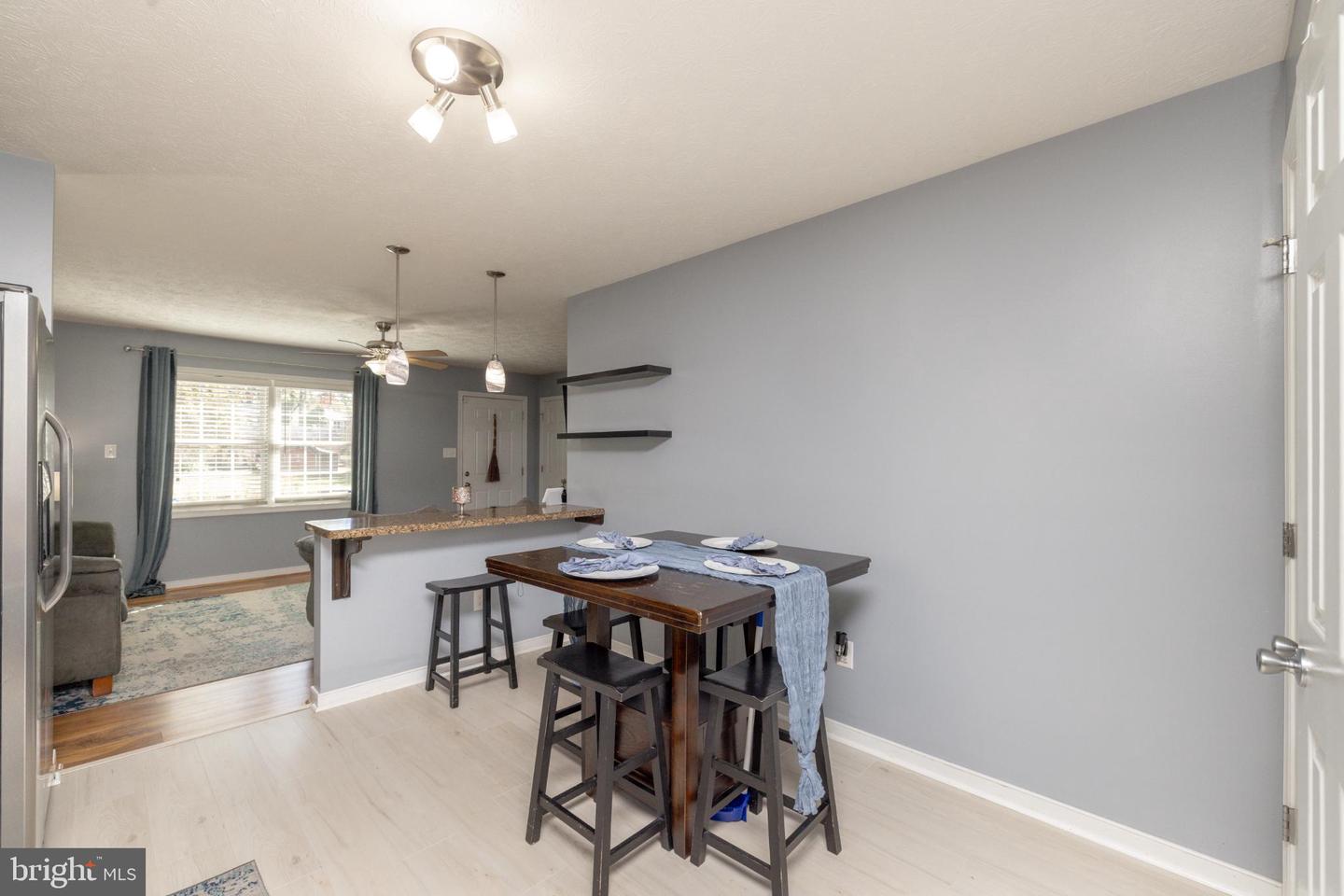 116 N IVY AVE, HENRICO, Virginia 23075, 3 Bedrooms Bedrooms, 5 Rooms Rooms,2 BathroomsBathrooms,Residential,For sale,116 N IVY AVE,VAHN2001108 MLS # VAHN2001108