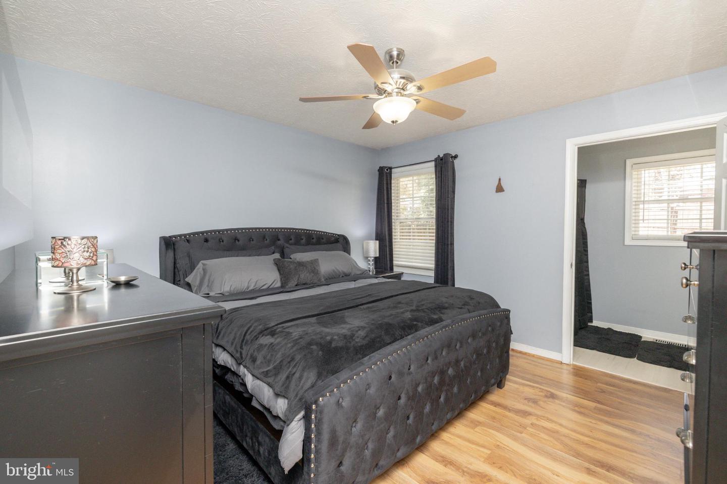 116 N IVY AVE, HENRICO, Virginia 23075, 3 Bedrooms Bedrooms, 5 Rooms Rooms,2 BathroomsBathrooms,Residential,For sale,116 N IVY AVE,VAHN2001108 MLS # VAHN2001108