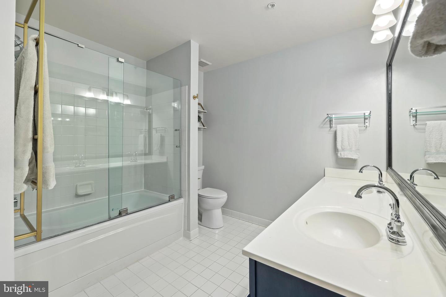 12093 TRUMBULL WAY #12A, RESTON, Virginia 20190, 2 Bedrooms Bedrooms, ,2 BathroomsBathrooms,Residential,For sale,12093 TRUMBULL WAY #12A,VAFX2277266 MLS # VAFX2277266 12093 TRUMBULL WAY #12A, RESTON, Virginia 20190, 2 Bedrooms Bedrooms, ,2 BathroomsBathrooms,Residential,For sale,12093 TRUMBULL WAY #12A,VAFX2277266 MLS # VAFX2277266