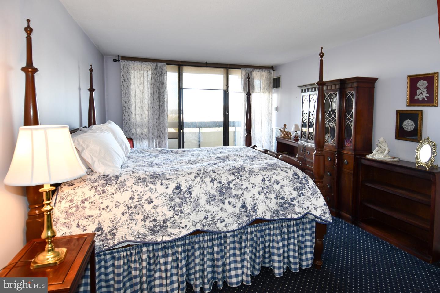 400 MADISON ST #1008, ALEXANDRIA, Virginia 22314, 3 Bedrooms Bedrooms, ,2 BathroomsBathrooms,Residential,For sale,400 MADISON ST #1008,VAAX2051438 MLS # VAAX2051438 400 MADISON ST #1008, ALEXANDRIA, Virginia 22314, 3 Bedrooms Bedrooms, ,2 BathroomsBathrooms,Residential,For sale,400 MADISON ST #1008,VAAX2051438 MLS # VAAX2051438