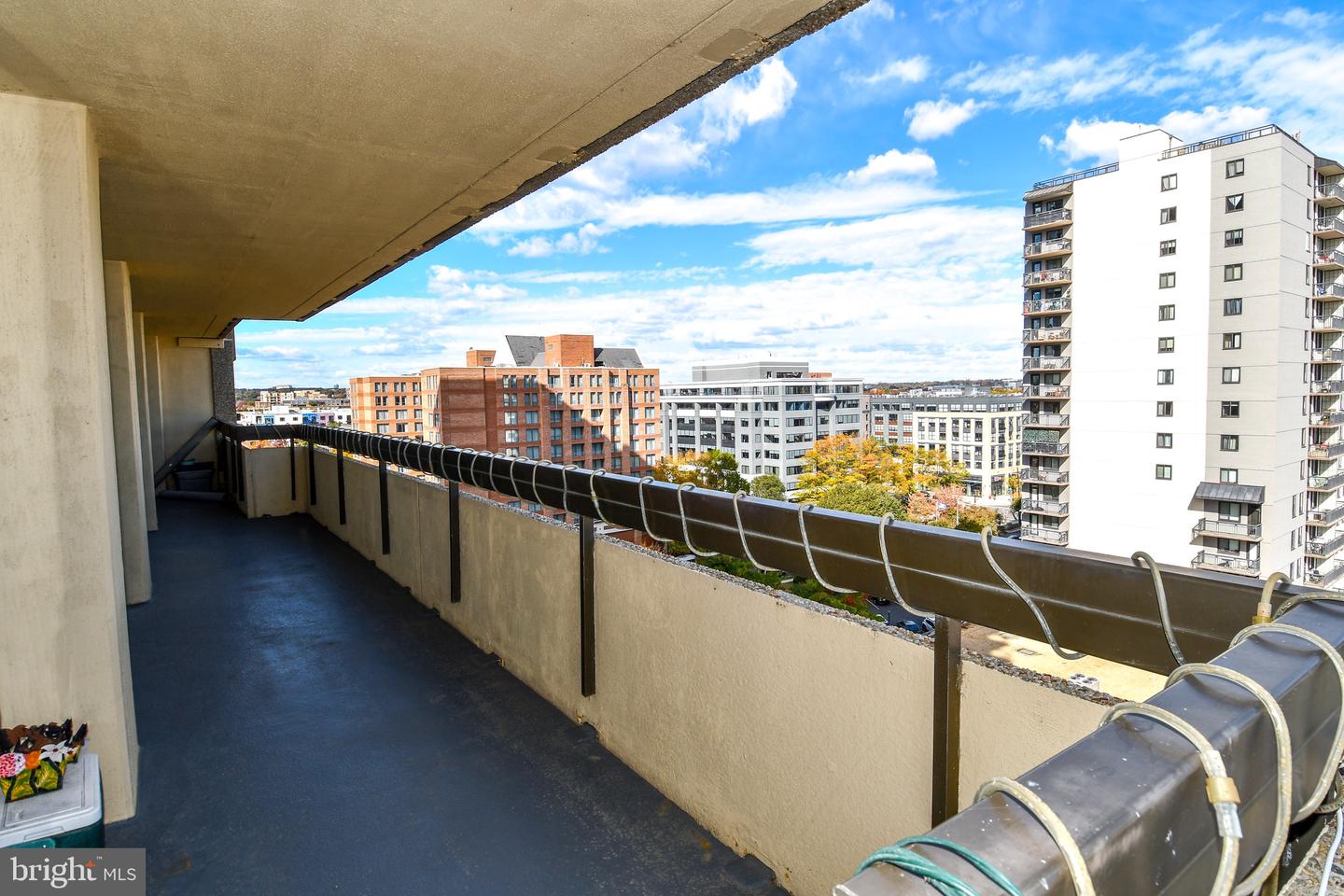 400 MADISON ST #1008, ALEXANDRIA, Virginia 22314, 3 Bedrooms Bedrooms, ,2 BathroomsBathrooms,Residential,For sale,400 MADISON ST #1008,VAAX2051438 MLS # VAAX2051438 400 MADISON ST #1008, ALEXANDRIA, Virginia 22314, 3 Bedrooms Bedrooms, ,2 BathroomsBathrooms,Residential,For sale,400 MADISON ST #1008,VAAX2051438 MLS # VAAX2051438