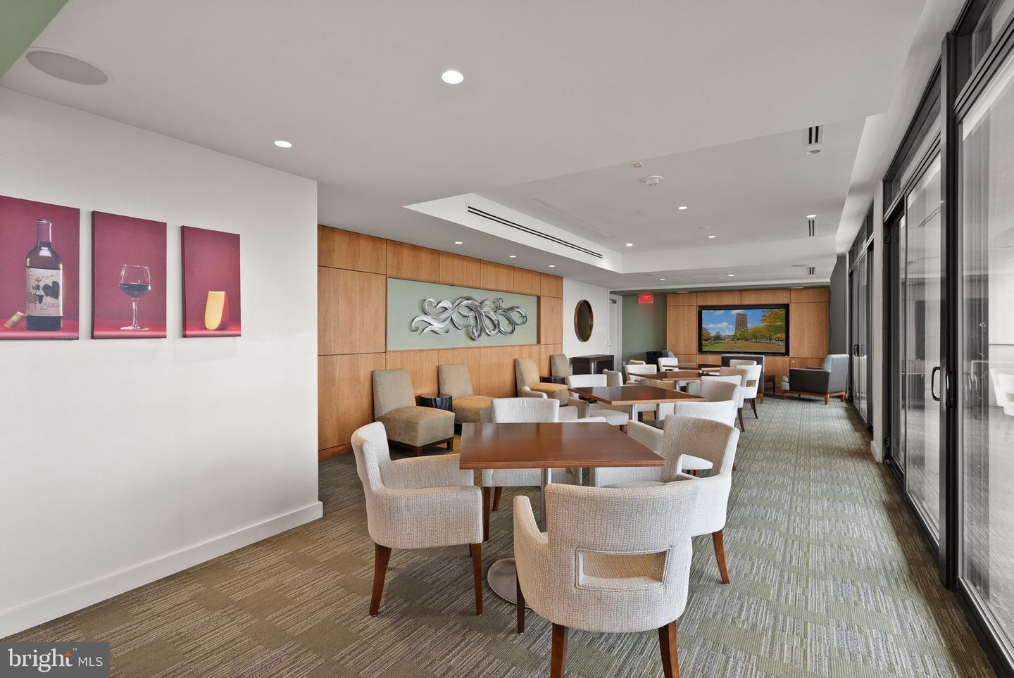 400 MADISON ST #1008, ALEXANDRIA, Virginia 22314, 3 Bedrooms Bedrooms, ,2 BathroomsBathrooms,Residential,For sale,400 MADISON ST #1008,VAAX2051438 MLS # VAAX2051438 400 MADISON ST #1008, ALEXANDRIA, Virginia 22314, 3 Bedrooms Bedrooms, ,2 BathroomsBathrooms,Residential,For sale,400 MADISON ST #1008,VAAX2051438 MLS # VAAX2051438