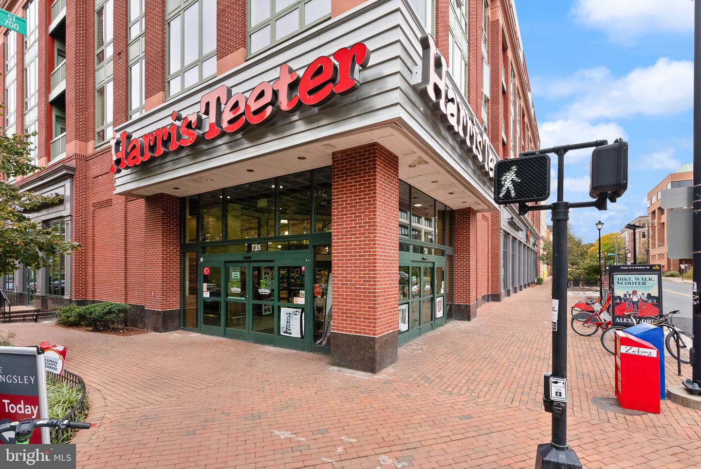 400 MADISON ST #1008, ALEXANDRIA, Virginia 22314, 3 Bedrooms Bedrooms, ,2 BathroomsBathrooms,Residential,For sale,400 MADISON ST #1008,VAAX2051438 MLS # VAAX2051438 400 MADISON ST #1008, ALEXANDRIA, Virginia 22314, 3 Bedrooms Bedrooms, ,2 BathroomsBathrooms,Residential,For sale,400 MADISON ST #1008,VAAX2051438 MLS # VAAX2051438