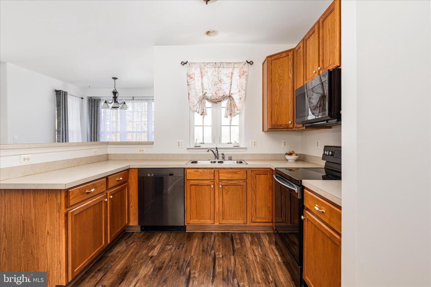 17148 MAGIC MOUNTAIN DR, ROUND HILL, Virginia 20141, 4 Bedrooms Bedrooms, 11 Rooms Rooms,3 BathroomsBathrooms,Residential,For sale,17148 MAGIC MOUNTAIN DR,VALO2110414 MLS # VALO2110414 17148 MAGIC MOUNTAIN DR, ROUND HILL, Virginia 20141, 4 Bedrooms Bedrooms, 11 Rooms Rooms,3 BathroomsBathrooms,Residential,For sale,17148 MAGIC MOUNTAIN DR,VALO2110414 MLS # VALO2110414