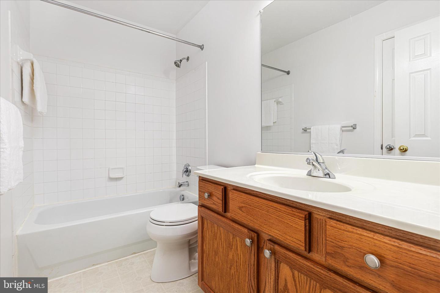 17148 MAGIC MOUNTAIN DR, ROUND HILL, Virginia 20141, 4 Bedrooms Bedrooms, 11 Rooms Rooms,3 BathroomsBathrooms,Residential,For sale,17148 MAGIC MOUNTAIN DR,VALO2110414 MLS # VALO2110414 17148 MAGIC MOUNTAIN DR, ROUND HILL, Virginia 20141, 4 Bedrooms Bedrooms, 11 Rooms Rooms,3 BathroomsBathrooms,Residential,For sale,17148 MAGIC MOUNTAIN DR,VALO2110414 MLS # VALO2110414