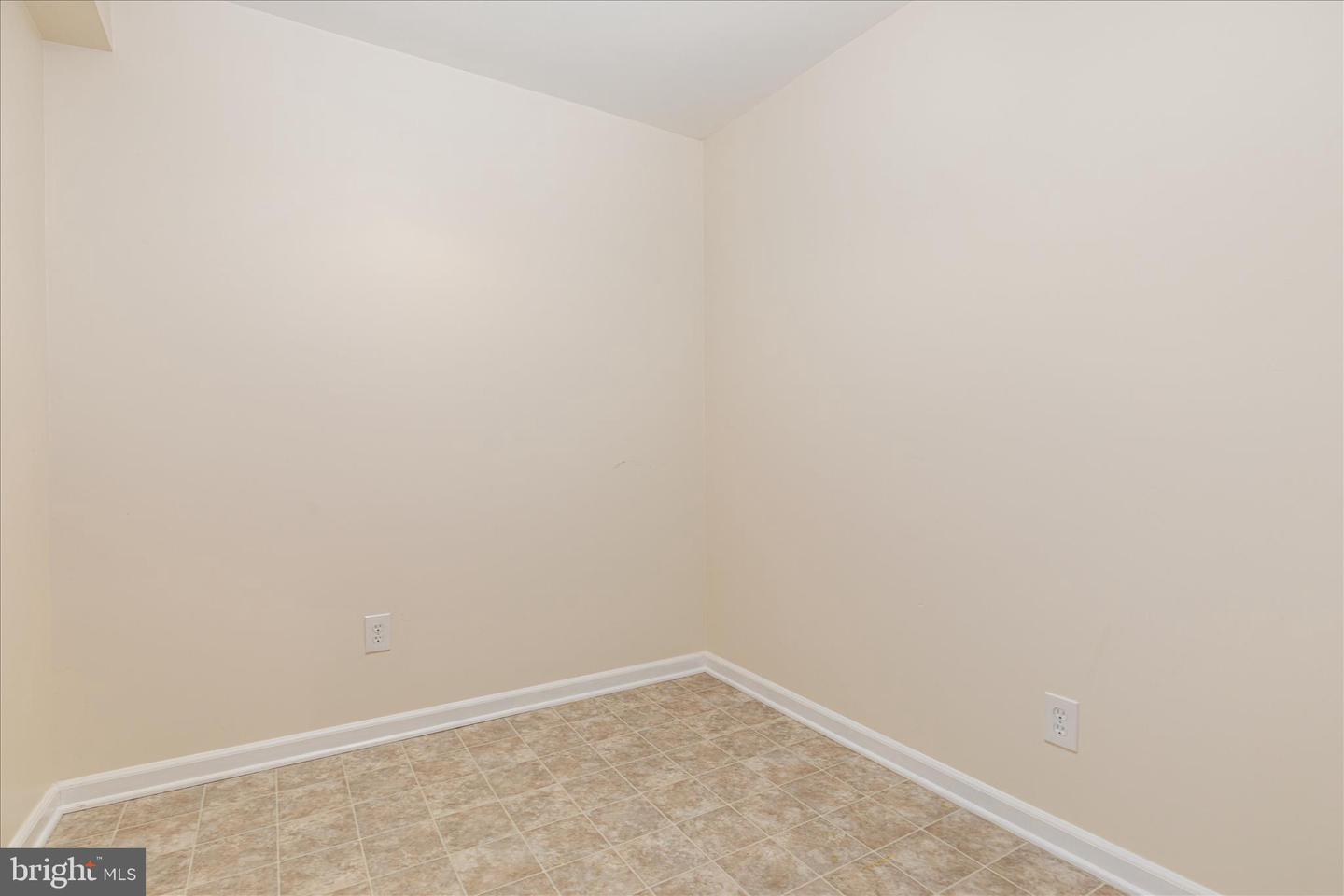 17148 MAGIC MOUNTAIN DR, ROUND HILL, Virginia 20141, 4 Bedrooms Bedrooms, 11 Rooms Rooms,3 BathroomsBathrooms,Residential,For sale,17148 MAGIC MOUNTAIN DR,VALO2110414 MLS # VALO2110414 17148 MAGIC MOUNTAIN DR, ROUND HILL, Virginia 20141, 4 Bedrooms Bedrooms, 11 Rooms Rooms,3 BathroomsBathrooms,Residential,For sale,17148 MAGIC MOUNTAIN DR,VALO2110414 MLS # VALO2110414