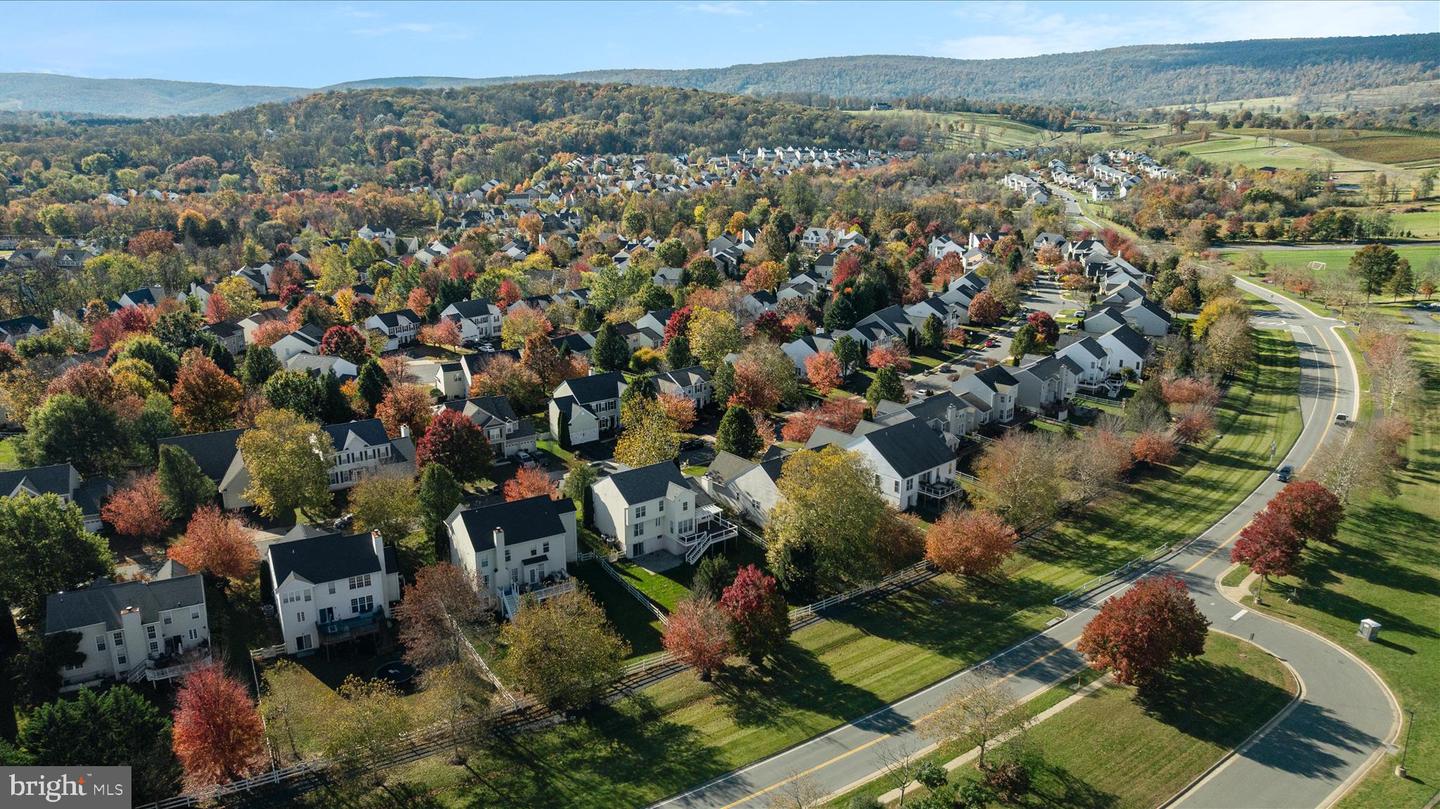 17148 MAGIC MOUNTAIN DR, ROUND HILL, Virginia 20141, 4 Bedrooms Bedrooms, 11 Rooms Rooms,3 BathroomsBathrooms,Residential,For sale,17148 MAGIC MOUNTAIN DR,VALO2110414 MLS # VALO2110414 17148 MAGIC MOUNTAIN DR, ROUND HILL, Virginia 20141, 4 Bedrooms Bedrooms, 11 Rooms Rooms,3 BathroomsBathrooms,Residential,For sale,17148 MAGIC MOUNTAIN DR,VALO2110414 MLS # VALO2110414