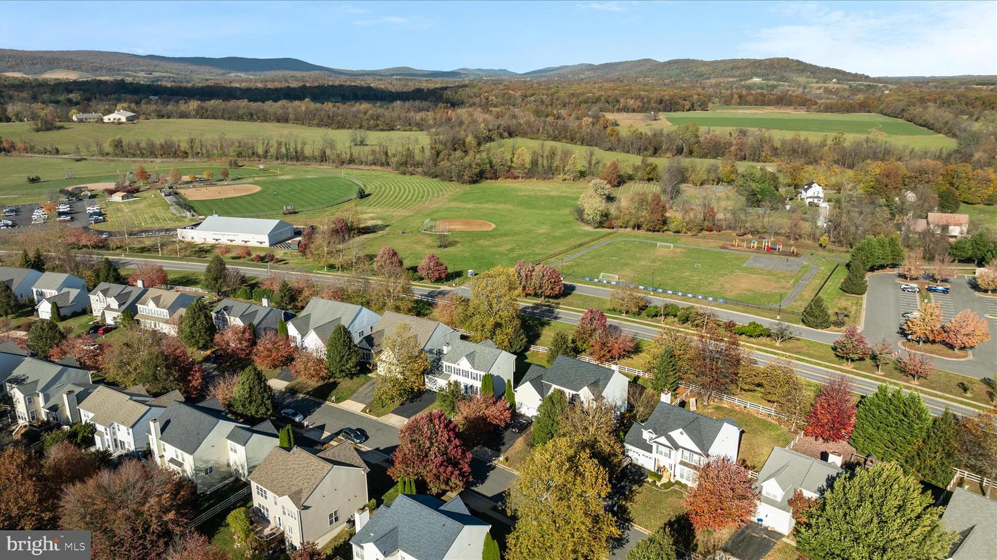 17148 MAGIC MOUNTAIN DR, ROUND HILL, Virginia 20141, 4 Bedrooms Bedrooms, 11 Rooms Rooms,3 BathroomsBathrooms,Residential,For sale,17148 MAGIC MOUNTAIN DR,VALO2110414 MLS # VALO2110414 17148 MAGIC MOUNTAIN DR, ROUND HILL, Virginia 20141, 4 Bedrooms Bedrooms, 11 Rooms Rooms,3 BathroomsBathrooms,Residential,For sale,17148 MAGIC MOUNTAIN DR,VALO2110414 MLS # VALO2110414