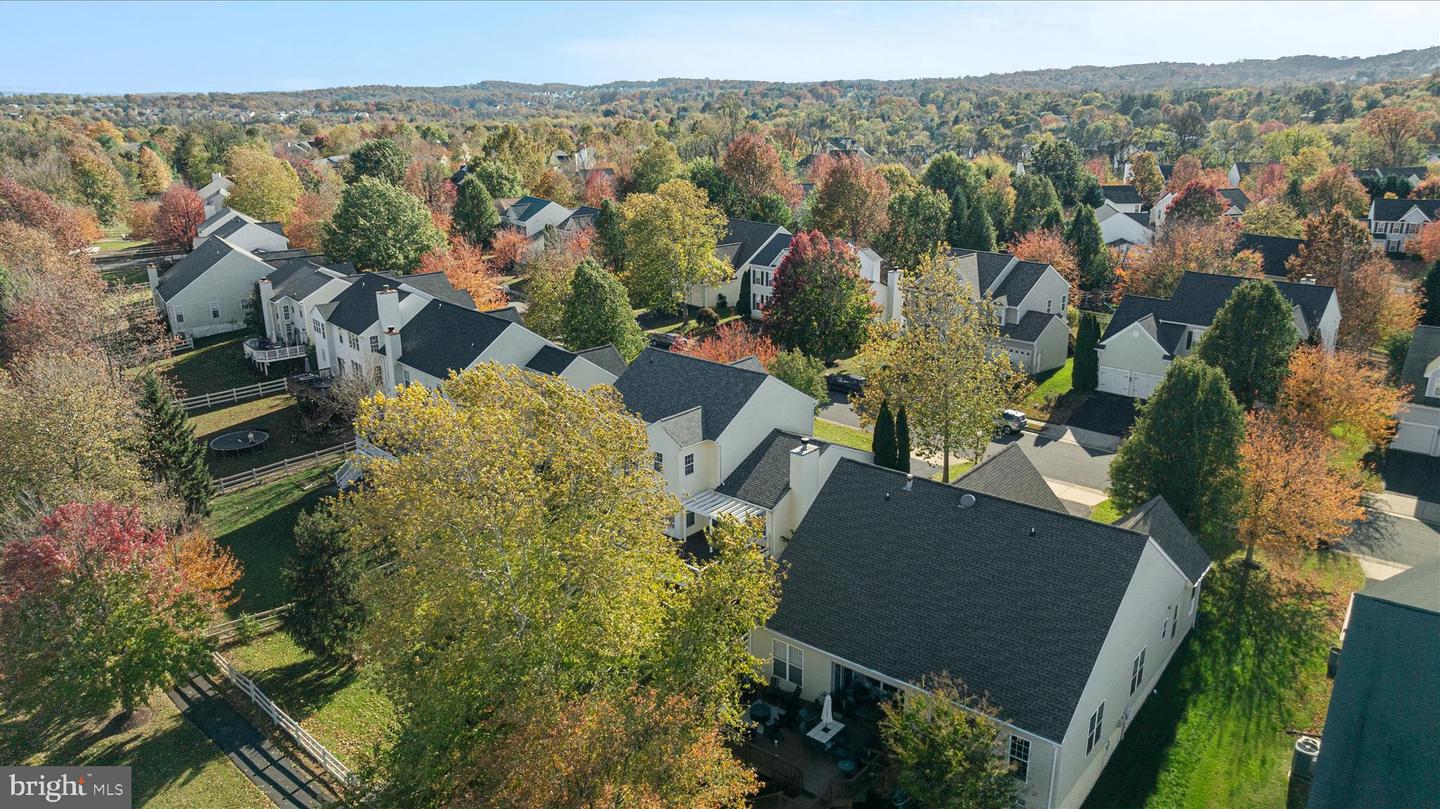 17148 MAGIC MOUNTAIN DR, ROUND HILL, Virginia 20141, 4 Bedrooms Bedrooms, 11 Rooms Rooms,3 BathroomsBathrooms,Residential,For sale,17148 MAGIC MOUNTAIN DR,VALO2110414 MLS # VALO2110414 17148 MAGIC MOUNTAIN DR, ROUND HILL, Virginia 20141, 4 Bedrooms Bedrooms, 11 Rooms Rooms,3 BathroomsBathrooms,Residential,For sale,17148 MAGIC MOUNTAIN DR,VALO2110414 MLS # VALO2110414