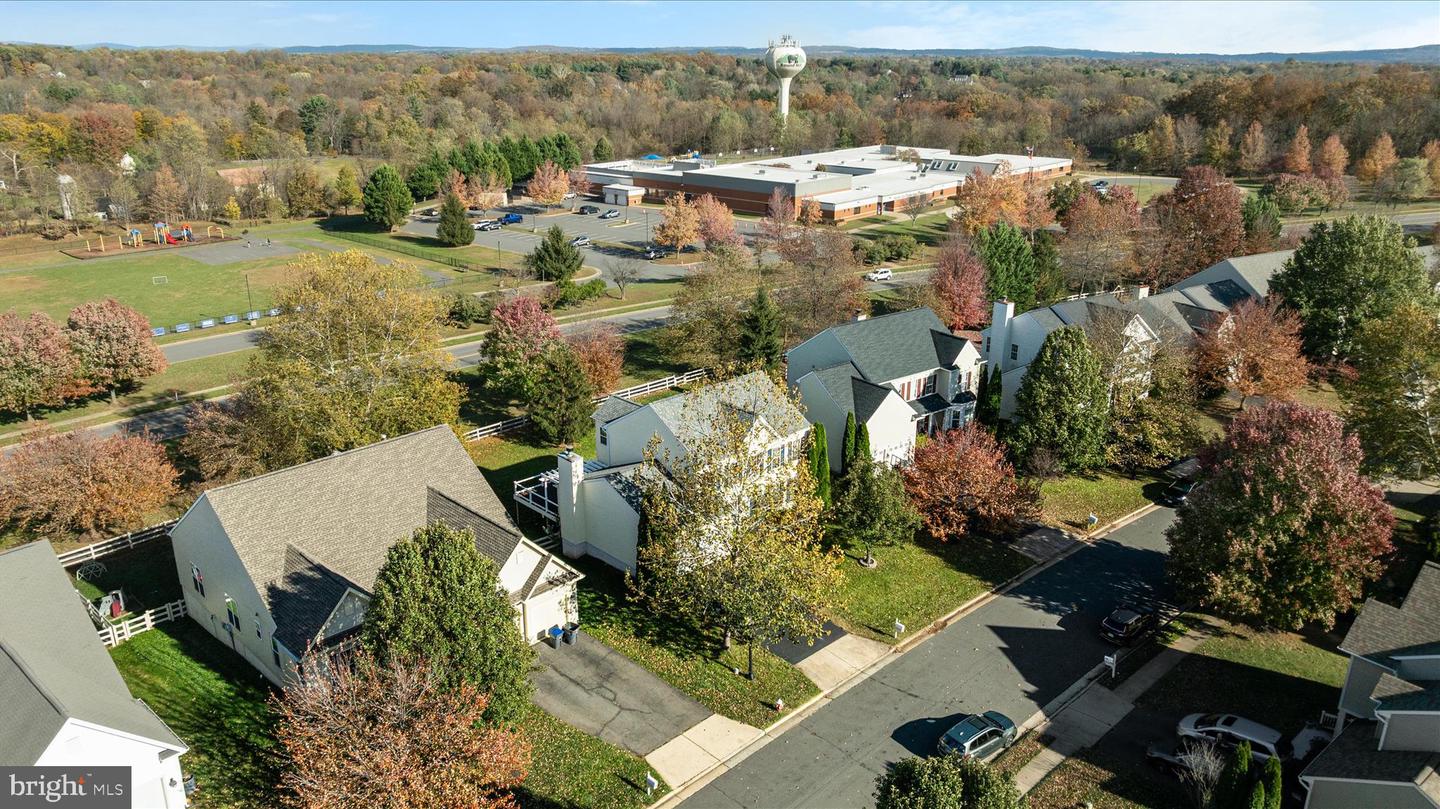 17148 MAGIC MOUNTAIN DR, ROUND HILL, Virginia 20141, 4 Bedrooms Bedrooms, 11 Rooms Rooms,3 BathroomsBathrooms,Residential,For sale,17148 MAGIC MOUNTAIN DR,VALO2110414 MLS # VALO2110414 17148 MAGIC MOUNTAIN DR, ROUND HILL, Virginia 20141, 4 Bedrooms Bedrooms, 11 Rooms Rooms,3 BathroomsBathrooms,Residential,For sale,17148 MAGIC MOUNTAIN DR,VALO2110414 MLS # VALO2110414