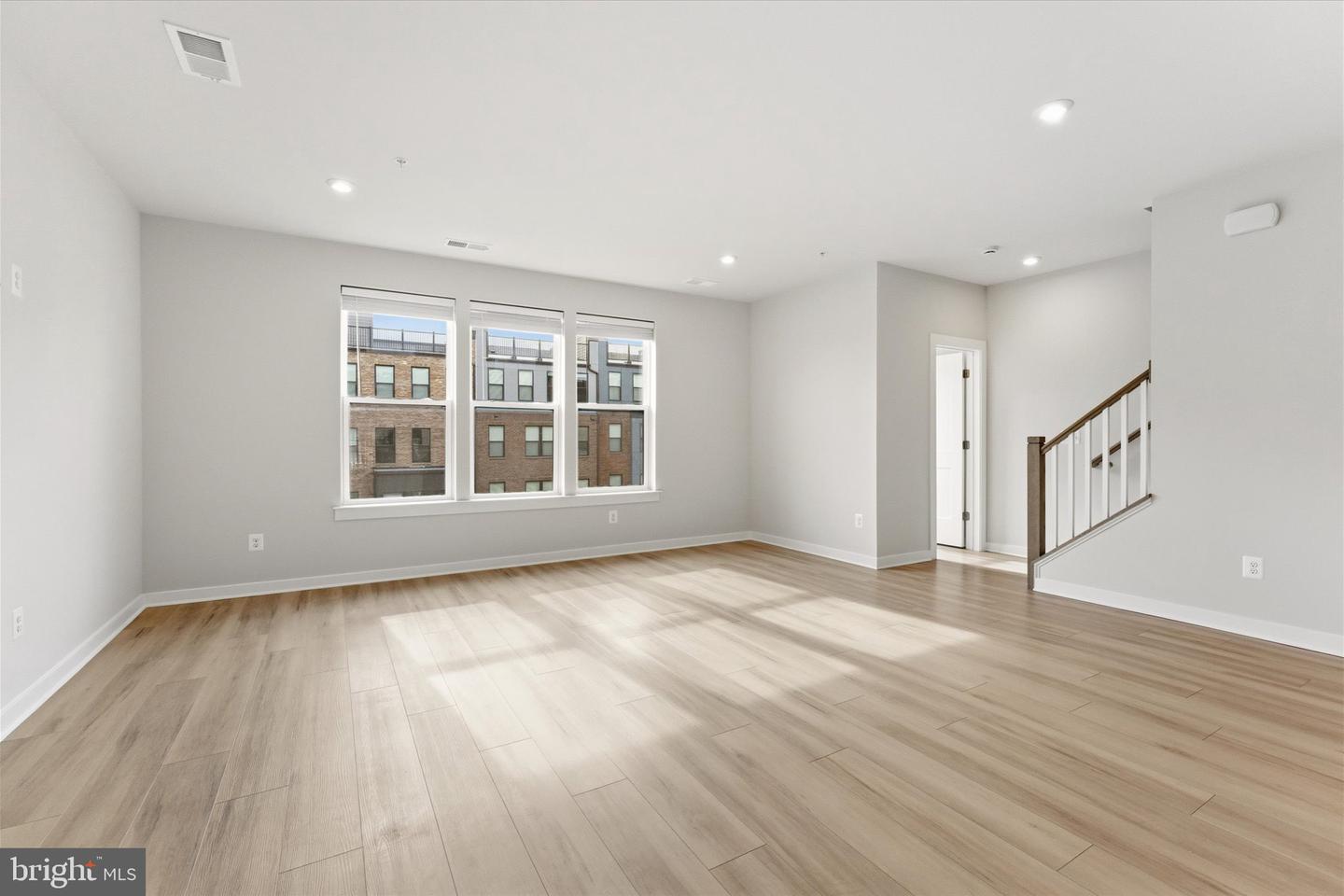 43812 MIDDLEWAY TER, ASHBURN, Virginia 20147, 3 Bedrooms Bedrooms, ,2 BathroomsBathrooms,Residential,For sale,43812 MIDDLEWAY TER,VALO2110416 MLS # VALO2110416 43812 MIDDLEWAY TER, ASHBURN, Virginia 20147, 3 Bedrooms Bedrooms, ,2 BathroomsBathrooms,Residential,For sale,43812 MIDDLEWAY TER,VALO2110416 MLS # VALO2110416