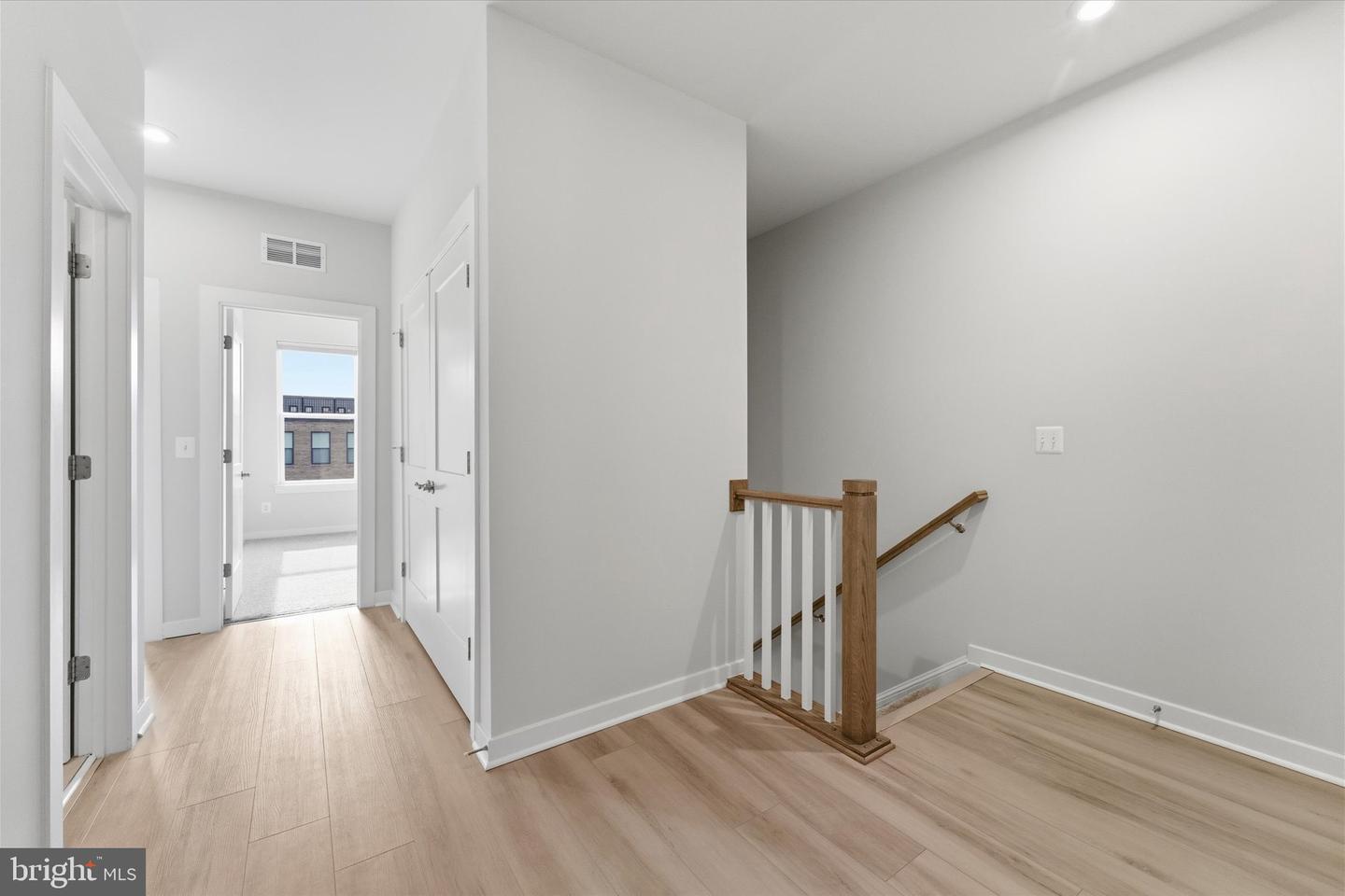 43812 MIDDLEWAY TER, ASHBURN, Virginia 20147, 3 Bedrooms Bedrooms, ,2 BathroomsBathrooms,Residential,For sale,43812 MIDDLEWAY TER,VALO2110416 MLS # VALO2110416 43812 MIDDLEWAY TER, ASHBURN, Virginia 20147, 3 Bedrooms Bedrooms, ,2 BathroomsBathrooms,Residential,For sale,43812 MIDDLEWAY TER,VALO2110416 MLS # VALO2110416