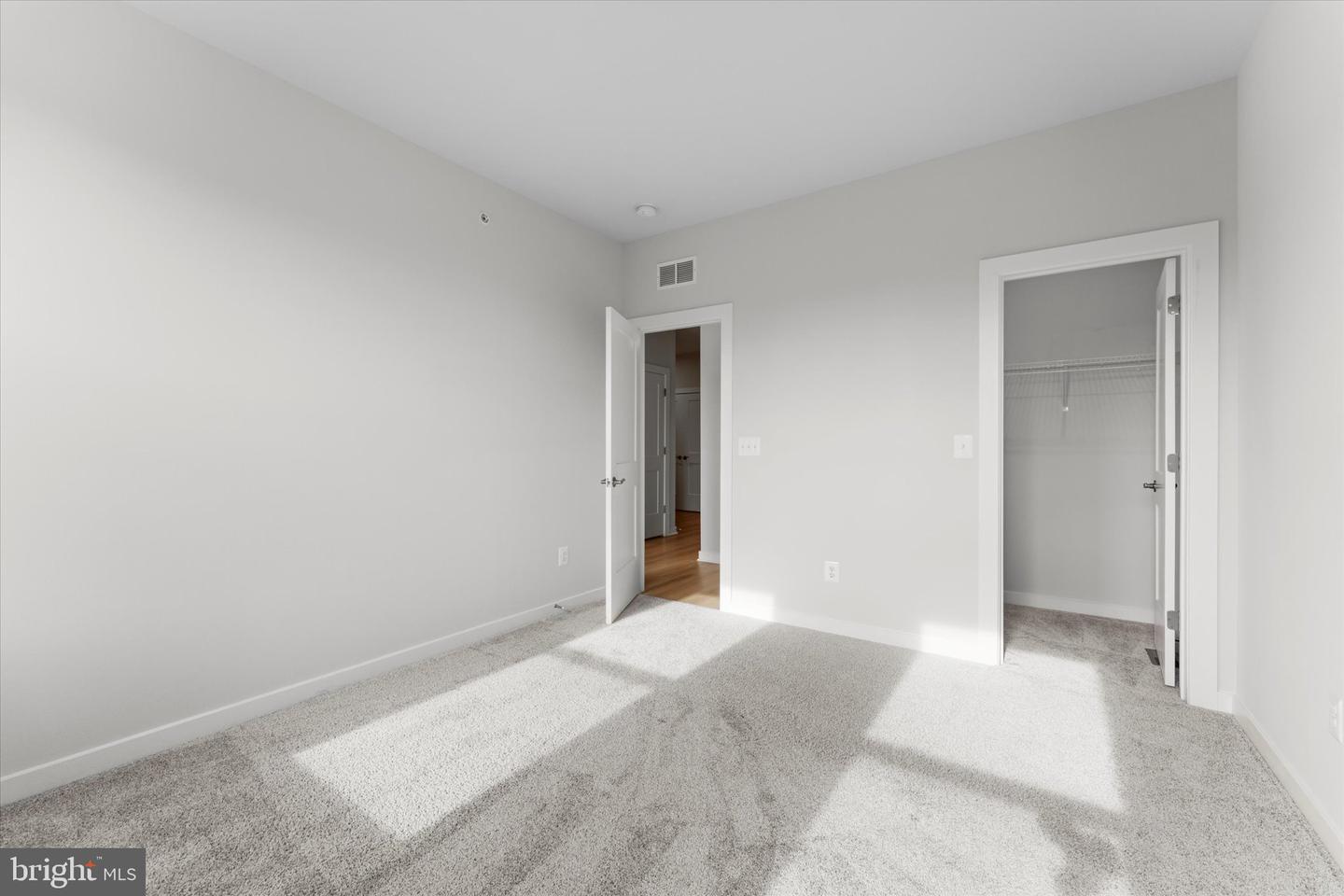 43812 MIDDLEWAY TER, ASHBURN, Virginia 20147, 3 Bedrooms Bedrooms, ,2 BathroomsBathrooms,Residential,For sale,43812 MIDDLEWAY TER,VALO2110416 MLS # VALO2110416 43812 MIDDLEWAY TER, ASHBURN, Virginia 20147, 3 Bedrooms Bedrooms, ,2 BathroomsBathrooms,Residential,For sale,43812 MIDDLEWAY TER,VALO2110416 MLS # VALO2110416