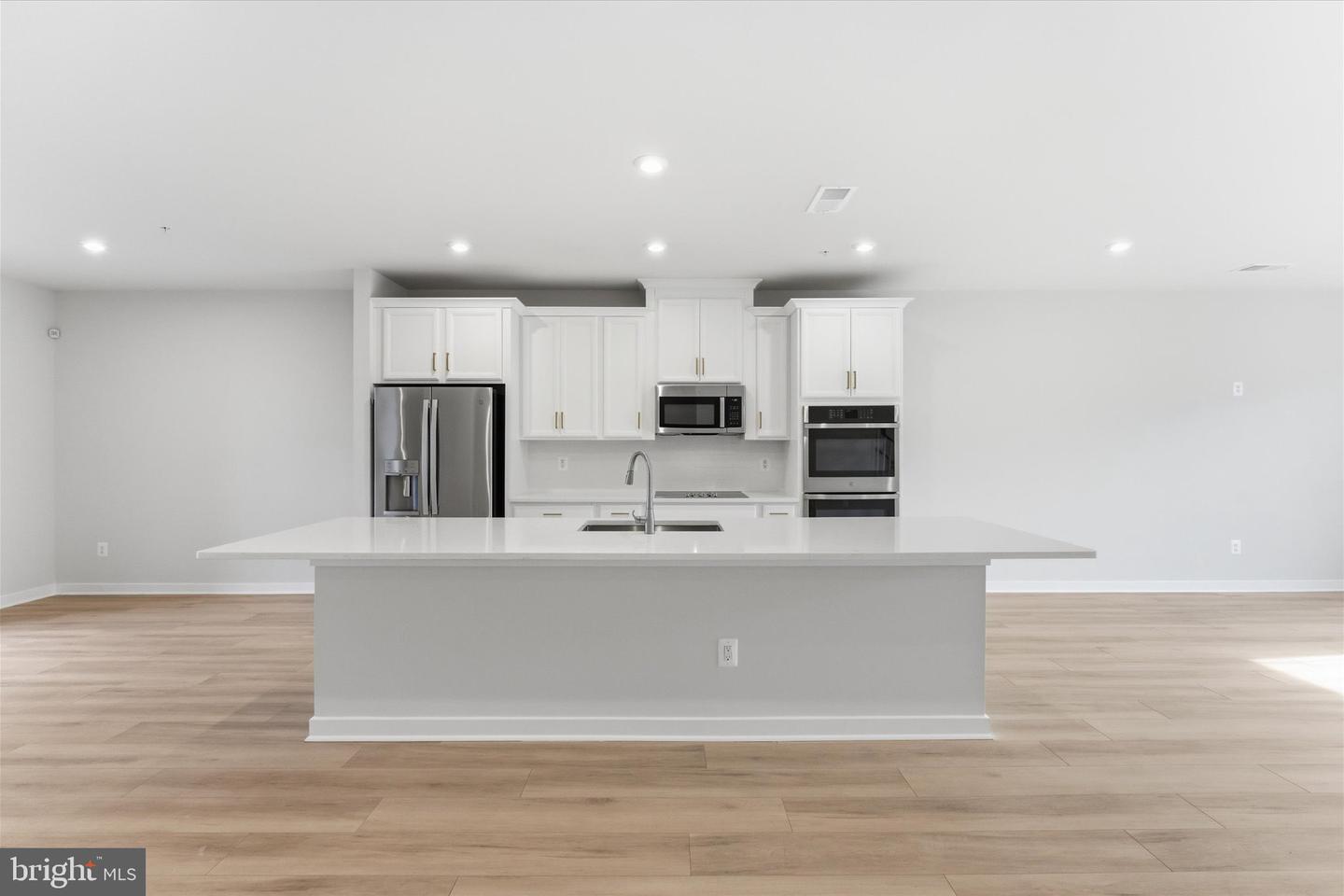 43812 MIDDLEWAY TER, ASHBURN, Virginia 20147, 3 Bedrooms Bedrooms, ,2 BathroomsBathrooms,Residential,For sale,43812 MIDDLEWAY TER,VALO2110416 MLS # VALO2110416 43812 MIDDLEWAY TER, ASHBURN, Virginia 20147, 3 Bedrooms Bedrooms, ,2 BathroomsBathrooms,Residential,For sale,43812 MIDDLEWAY TER,VALO2110416 MLS # VALO2110416