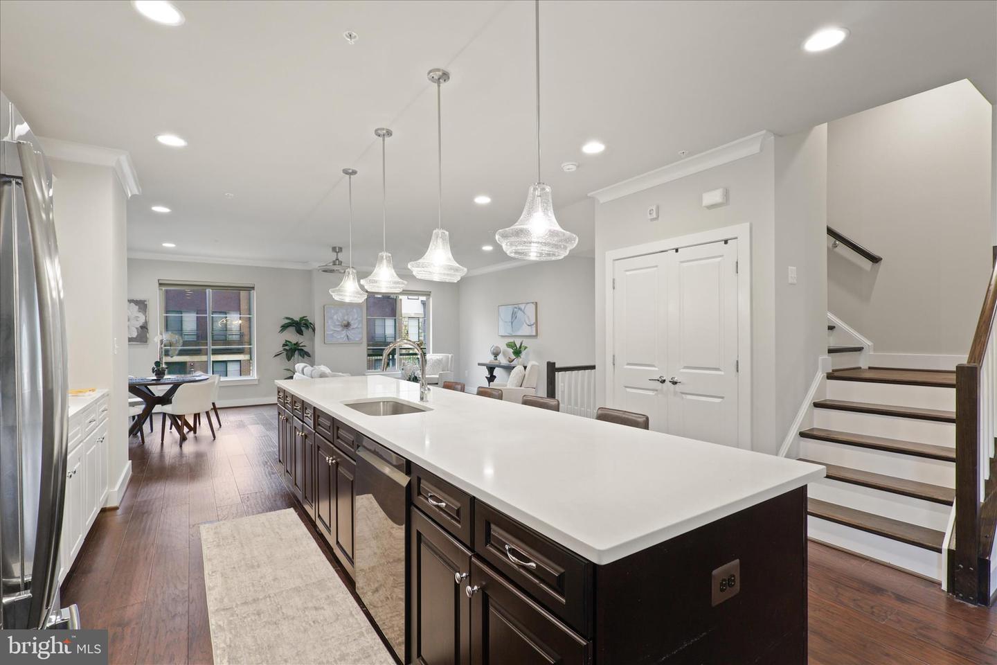 4916 TRAIL VISTA LN, CHANTILLY, Virginia 20151, 4 Bedrooms Bedrooms, ,3 BathroomsBathrooms,Residential,For sale,4916 TRAIL VISTA LN,VAFX2277412 MLS # VAFX2277412 4916 TRAIL VISTA LN, CHANTILLY, Virginia 20151, 4 Bedrooms Bedrooms, ,3 BathroomsBathrooms,Residential,For sale,4916 TRAIL VISTA LN,VAFX2277412 MLS # VAFX2277412