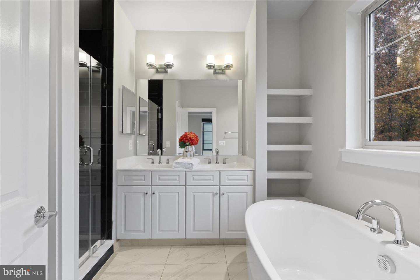 4916 TRAIL VISTA LN, CHANTILLY, Virginia 20151, 4 Bedrooms Bedrooms, ,3 BathroomsBathrooms,Residential,For sale,4916 TRAIL VISTA LN,VAFX2277412 MLS # VAFX2277412 4916 TRAIL VISTA LN, CHANTILLY, Virginia 20151, 4 Bedrooms Bedrooms, ,3 BathroomsBathrooms,Residential,For sale,4916 TRAIL VISTA LN,VAFX2277412 MLS # VAFX2277412