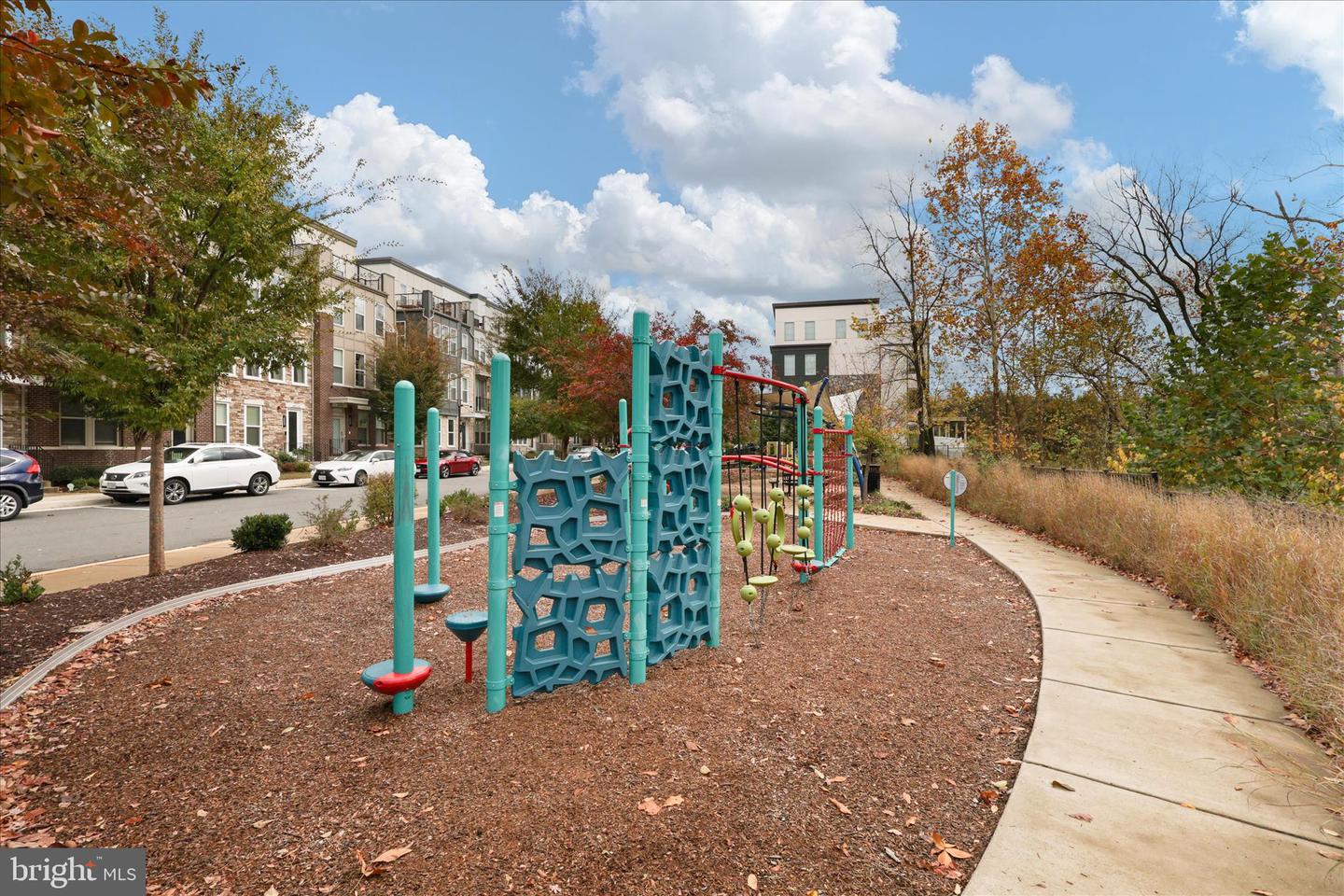 4916 TRAIL VISTA LN, CHANTILLY, Virginia 20151, 4 Bedrooms Bedrooms, ,3 BathroomsBathrooms,Residential,For sale,4916 TRAIL VISTA LN,VAFX2277412 MLS # VAFX2277412 4916 TRAIL VISTA LN, CHANTILLY, Virginia 20151, 4 Bedrooms Bedrooms, ,3 BathroomsBathrooms,Residential,For sale,4916 TRAIL VISTA LN,VAFX2277412 MLS # VAFX2277412