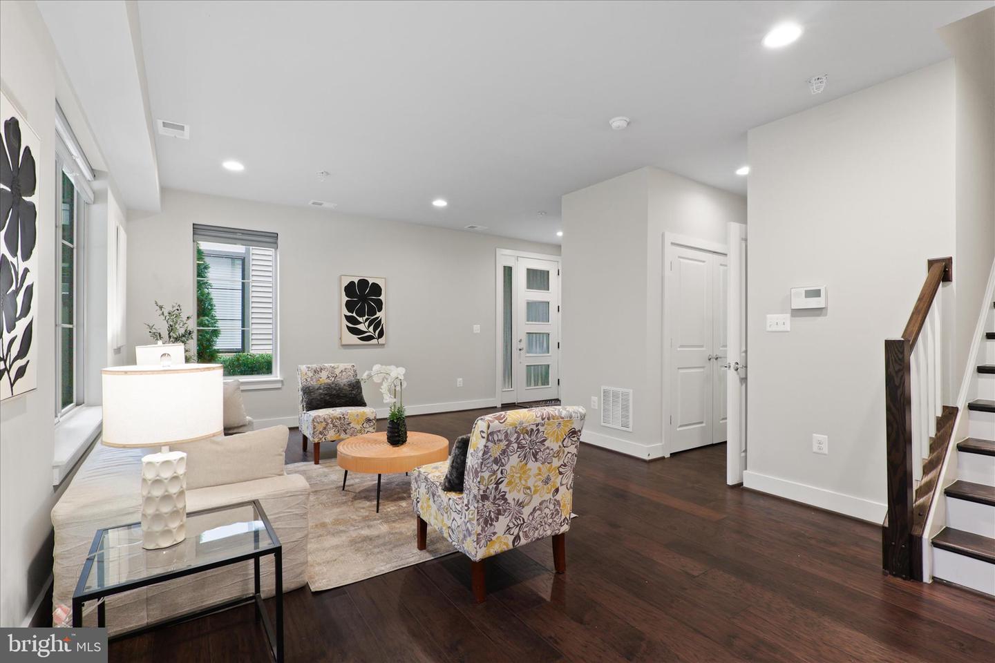 4916 TRAIL VISTA LN, CHANTILLY, Virginia 20151, 4 Bedrooms Bedrooms, ,3 BathroomsBathrooms,Residential,For sale,4916 TRAIL VISTA LN,VAFX2277412 MLS # VAFX2277412 4916 TRAIL VISTA LN, CHANTILLY, Virginia 20151, 4 Bedrooms Bedrooms, ,3 BathroomsBathrooms,Residential,For sale,4916 TRAIL VISTA LN,VAFX2277412 MLS # VAFX2277412