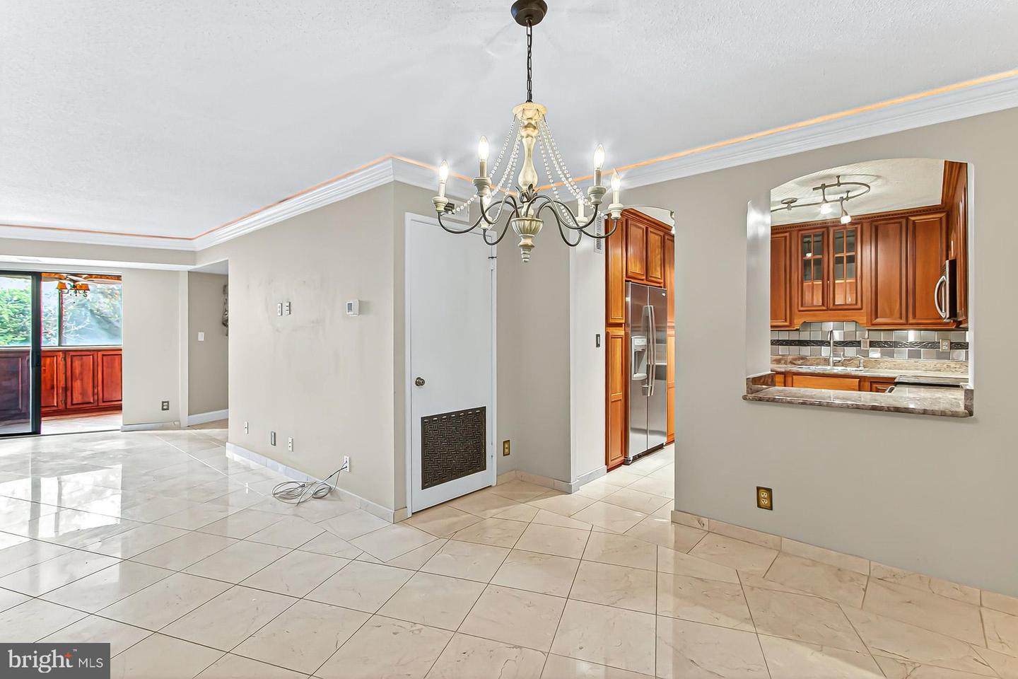 5903 MOUNT EAGLE DR #203, ALEXANDRIA, Virginia 22303, 1 Bedroom Bedrooms, ,1 BathroomBathrooms,Residential,For sale,5903 MOUNT EAGLE DR #203,VAFX2277464 MLS # VAFX2277464