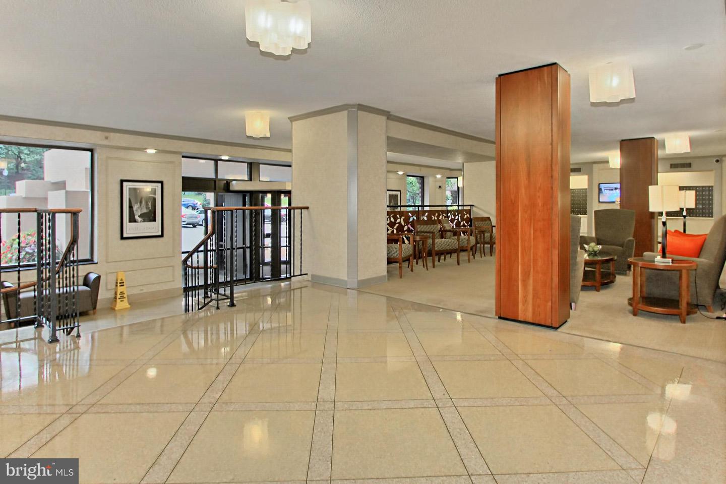 5903 MOUNT EAGLE DR #203, ALEXANDRIA, Virginia 22303, 1 Bedroom Bedrooms, ,1 BathroomBathrooms,Residential,For sale,5903 MOUNT EAGLE DR #203,VAFX2277464 MLS # VAFX2277464