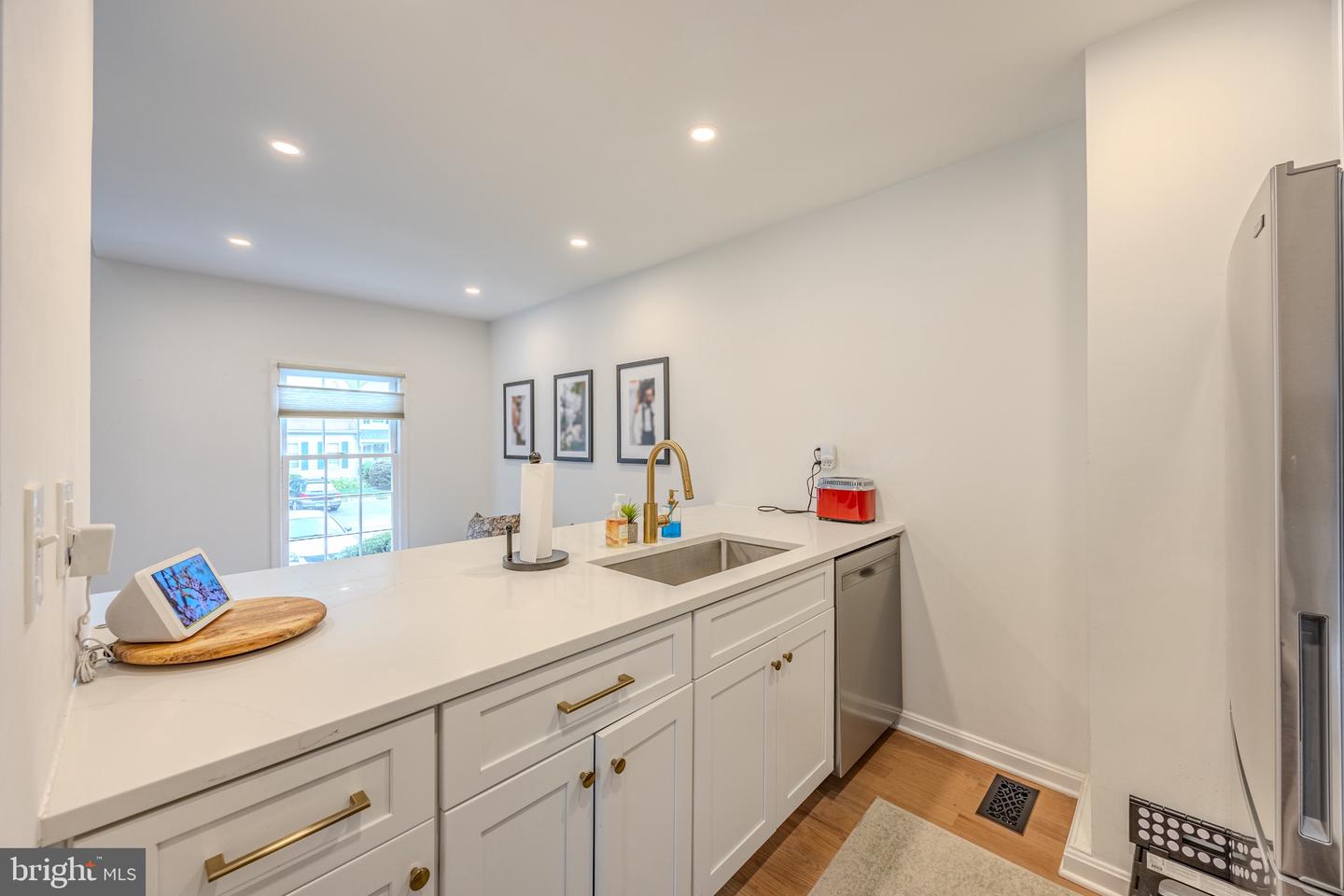 6347 CHIMNEY WOOD CT, ALEXANDRIA, Virginia 22306, 4 Bedrooms Bedrooms, 13 Rooms Rooms,2 BathroomsBathrooms,Residential,For sale,6347 CHIMNEY WOOD CT,VAFX2277466 MLS # VAFX2277466 6347 CHIMNEY WOOD CT, ALEXANDRIA, Virginia 22306, 4 Bedrooms Bedrooms, 13 Rooms Rooms,2 BathroomsBathrooms,Residential,For sale,6347 CHIMNEY WOOD CT,VAFX2277466 MLS # VAFX2277466