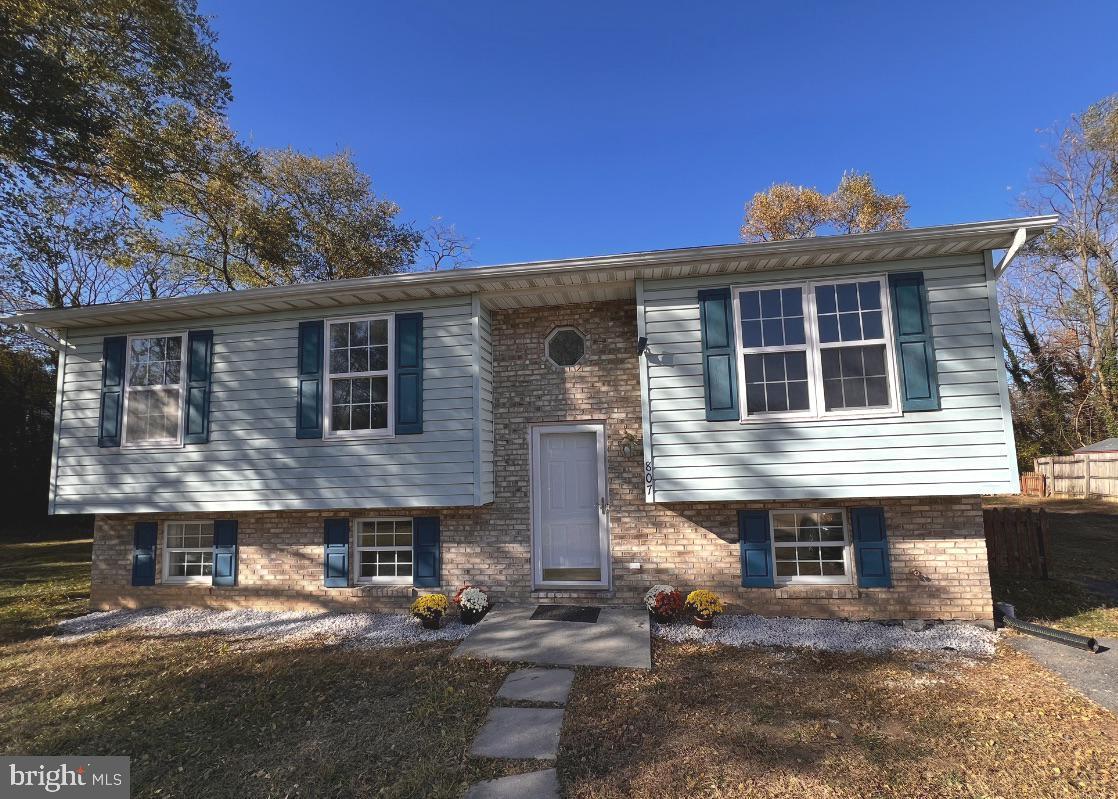 807 BUTLER AVE, WINCHESTER, Virginia 22601, 5 Bedrooms Bedrooms, ,3 BathroomsBathrooms,Residential,For sale,807 BUTLER AVE,VAFV2037836 MLS # VAFV2037836 807 BUTLER AVE, WINCHESTER, Virginia 22601, 5 Bedrooms Bedrooms, ,3 BathroomsBathrooms,Residential,For sale,807 BUTLER AVE,VAFV2037836 MLS # VAFV2037836