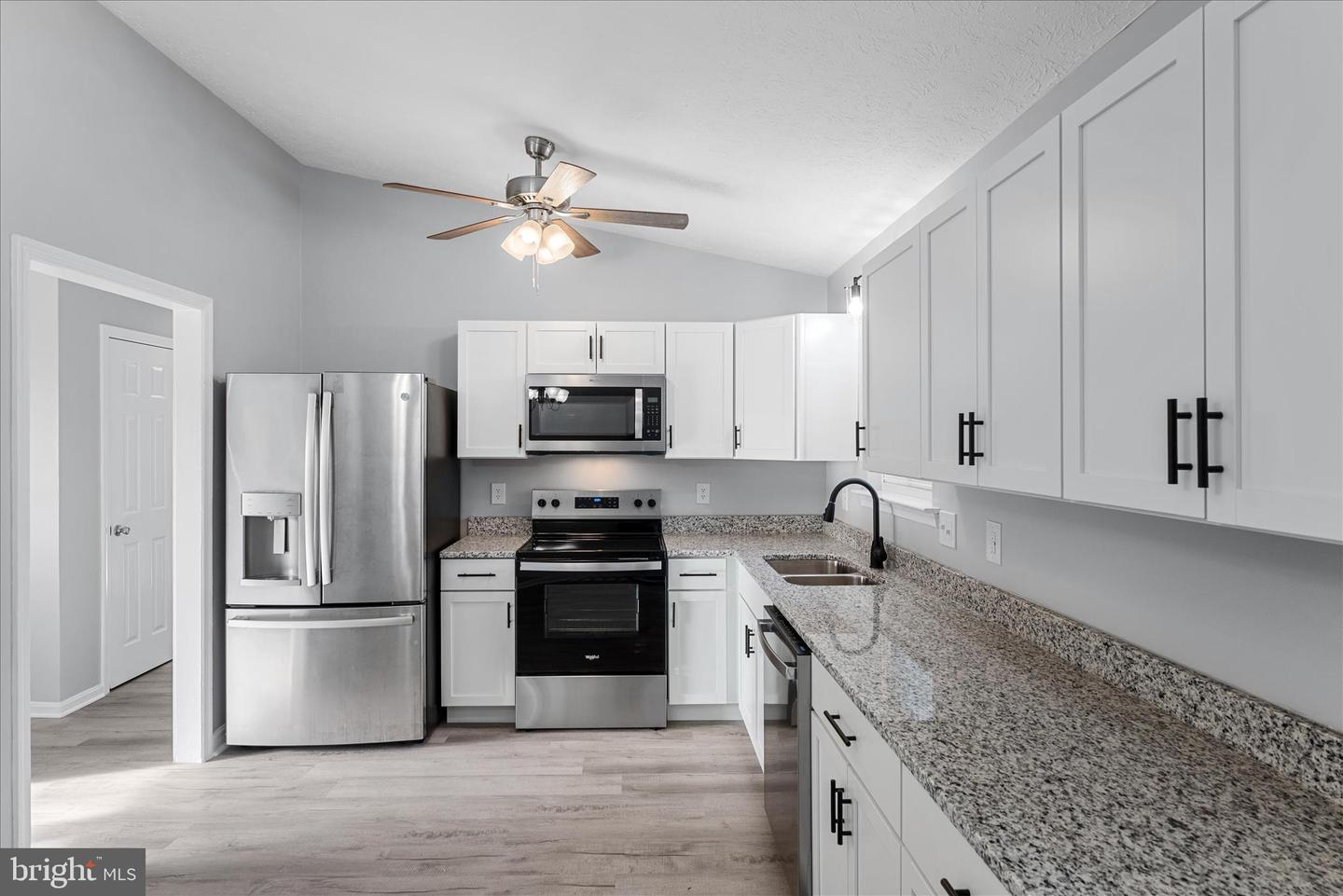 807 BUTLER AVE, WINCHESTER, Virginia 22601, 5 Bedrooms Bedrooms, ,3 BathroomsBathrooms,Residential,For sale,807 BUTLER AVE,VAFV2037836 MLS # VAFV2037836 807 BUTLER AVE, WINCHESTER, Virginia 22601, 5 Bedrooms Bedrooms, ,3 BathroomsBathrooms,Residential,For sale,807 BUTLER AVE,VAFV2037836 MLS # VAFV2037836