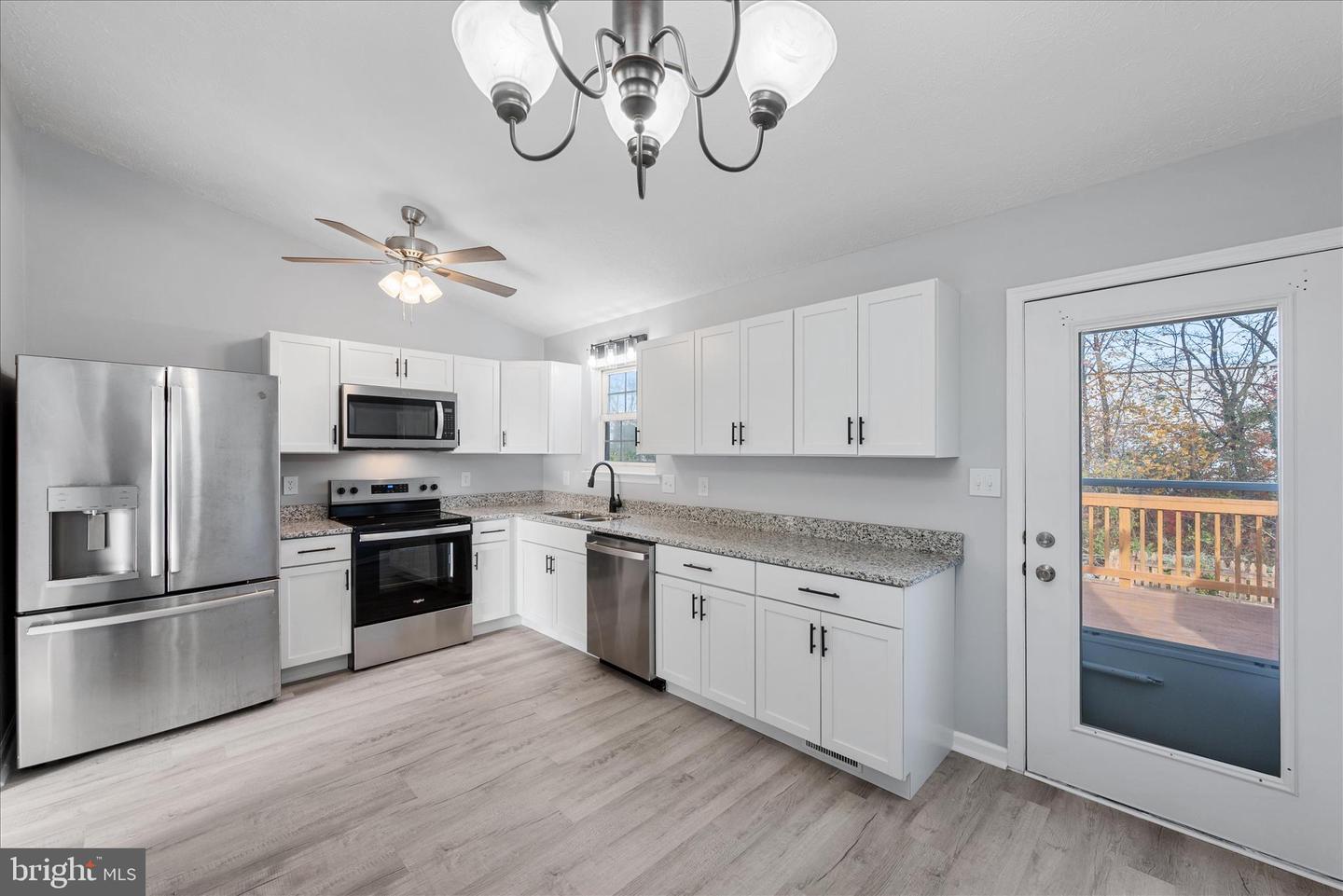 807 BUTLER AVE, WINCHESTER, Virginia 22601, 5 Bedrooms Bedrooms, ,3 BathroomsBathrooms,Residential,For sale,807 BUTLER AVE,VAFV2037836 MLS # VAFV2037836 807 BUTLER AVE, WINCHESTER, Virginia 22601, 5 Bedrooms Bedrooms, ,3 BathroomsBathrooms,Residential,For sale,807 BUTLER AVE,VAFV2037836 MLS # VAFV2037836