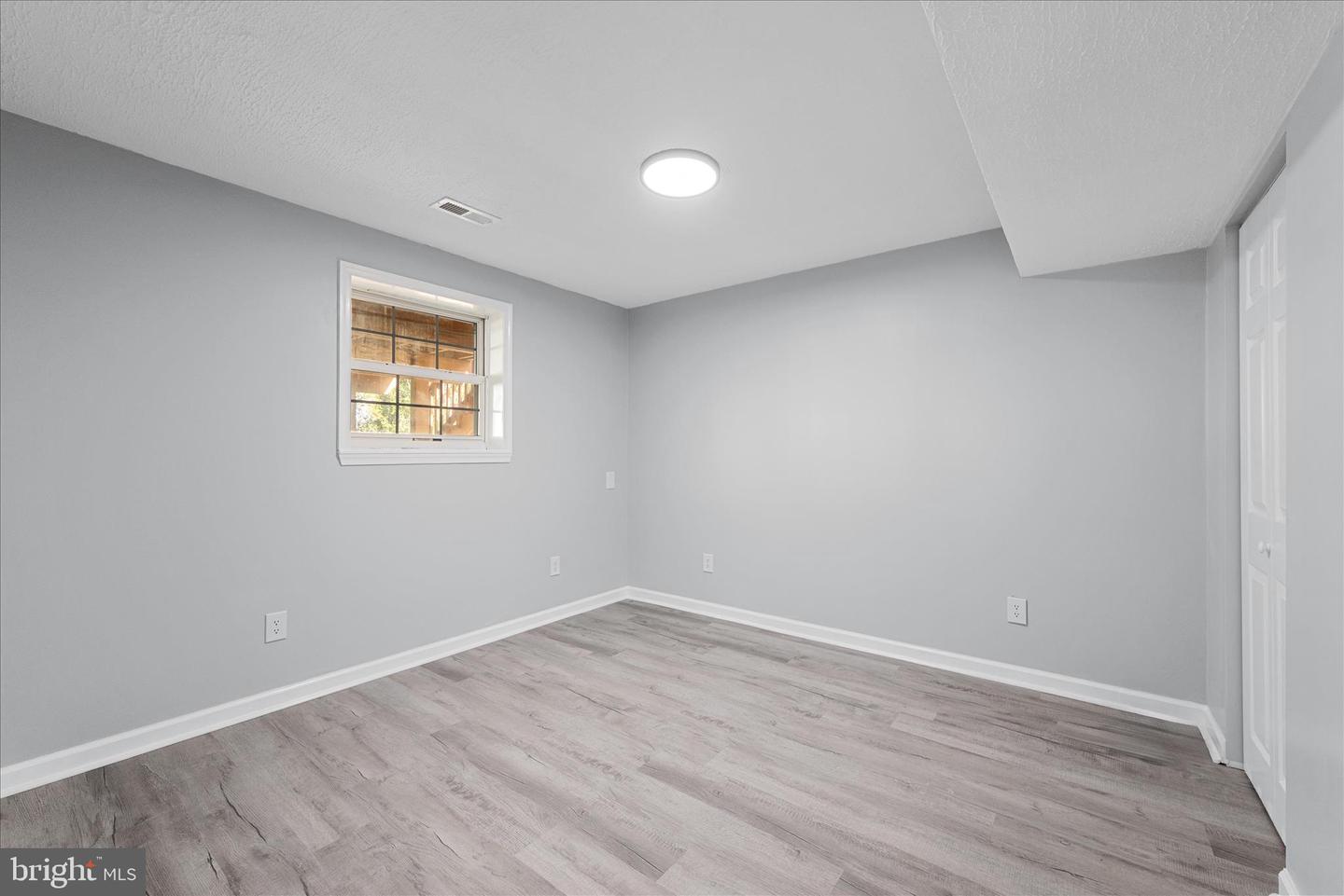 807 BUTLER AVE, WINCHESTER, Virginia 22601, 5 Bedrooms Bedrooms, ,3 BathroomsBathrooms,Residential,For sale,807 BUTLER AVE,VAFV2037836 MLS # VAFV2037836 807 BUTLER AVE, WINCHESTER, Virginia 22601, 5 Bedrooms Bedrooms, ,3 BathroomsBathrooms,Residential,For sale,807 BUTLER AVE,VAFV2037836 MLS # VAFV2037836