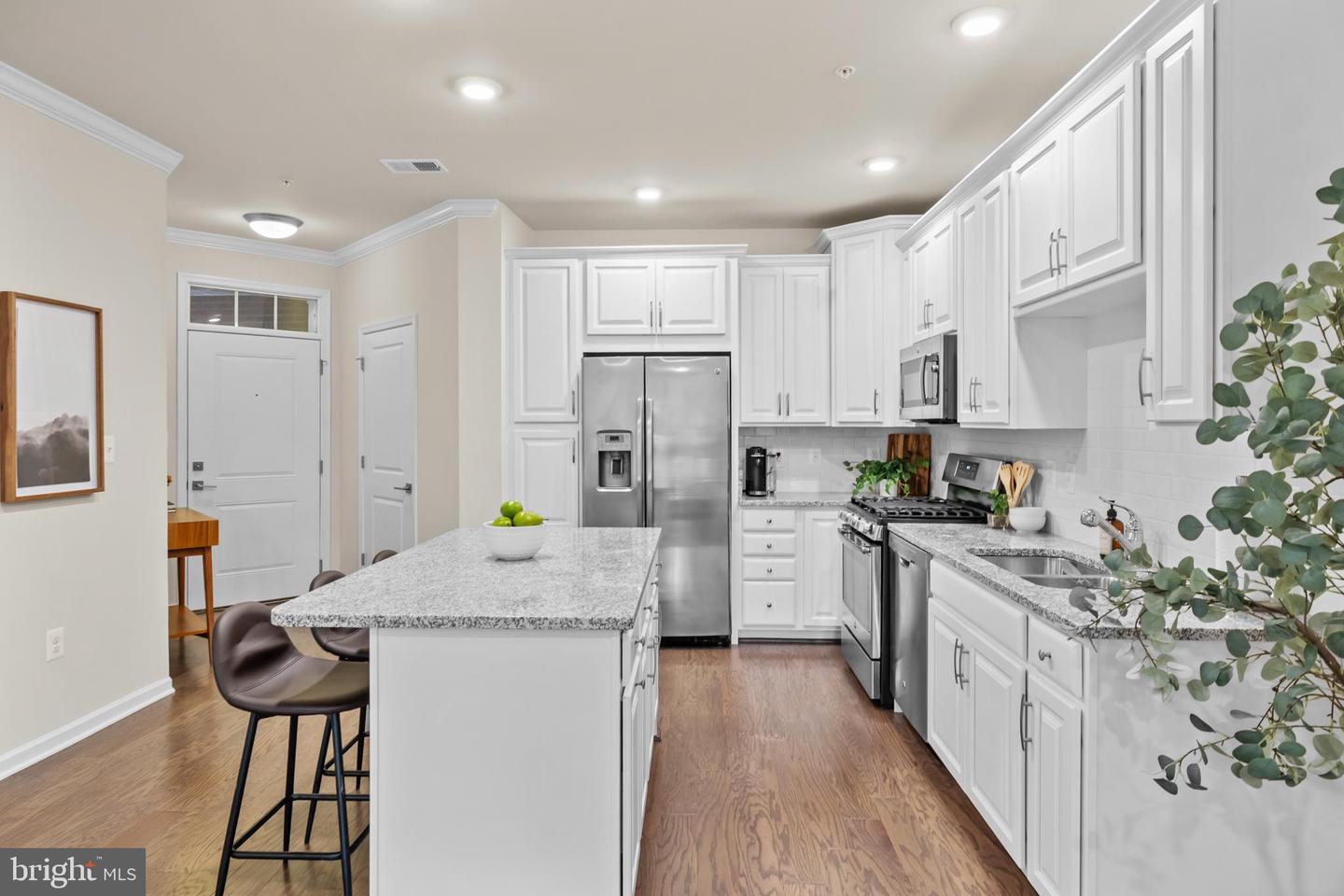 23271 SOUTHDOWN MANOR TER #108, ASHBURN, Virginia 20148, 2 Bedrooms Bedrooms, 6 Rooms Rooms,2 BathroomsBathrooms,Residential,For sale,23271 SOUTHDOWN MANOR TER #108,VALO2110456 MLS # VALO2110456 23271 SOUTHDOWN MANOR TER #108, ASHBURN, Virginia 20148, 2 Bedrooms Bedrooms, 6 Rooms Rooms,2 BathroomsBathrooms,Residential,For sale,23271 SOUTHDOWN MANOR TER #108,VALO2110456 MLS # VALO2110456