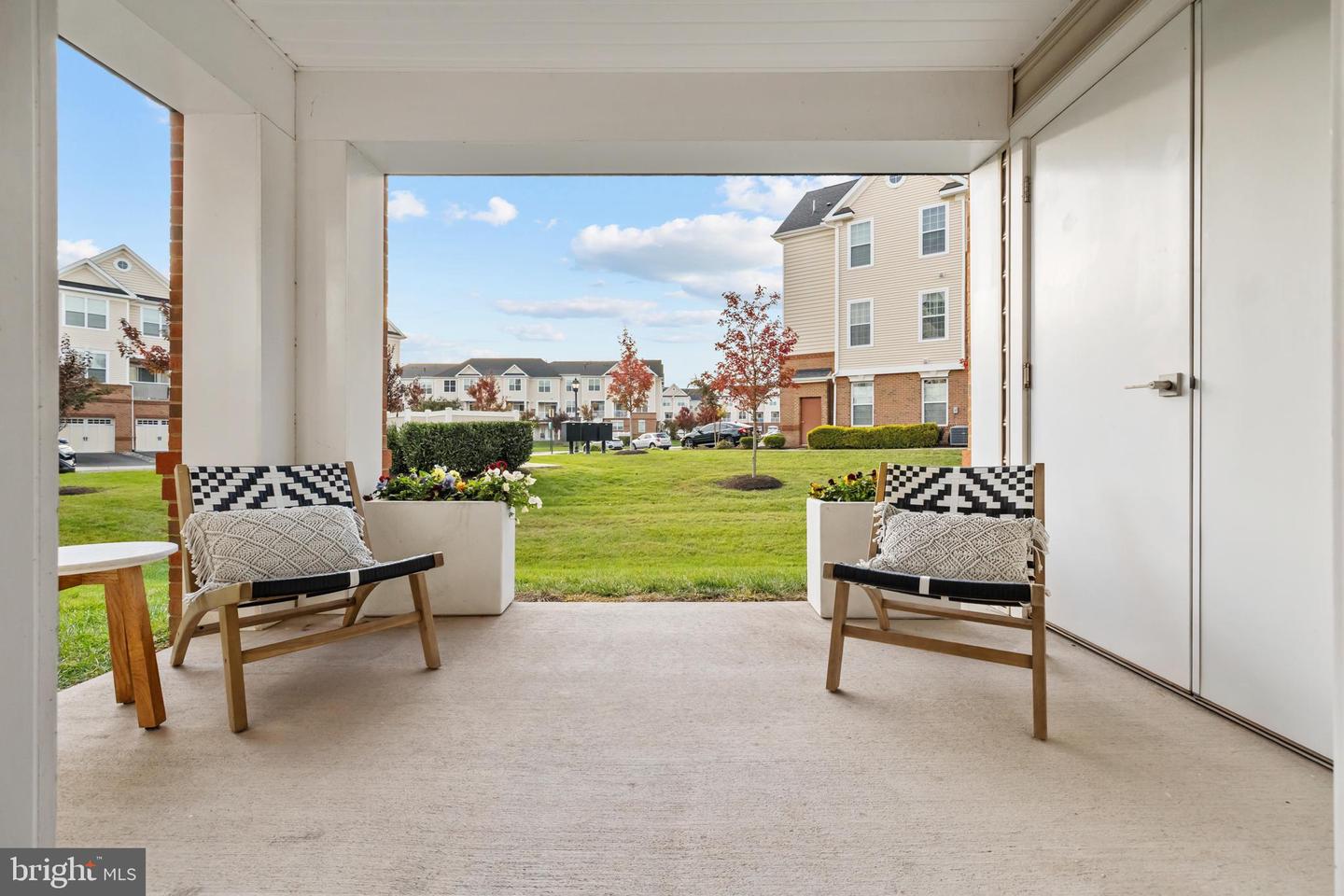 23271 SOUTHDOWN MANOR TER #108, ASHBURN, Virginia 20148, 2 Bedrooms Bedrooms, 6 Rooms Rooms,2 BathroomsBathrooms,Residential,For sale,23271 SOUTHDOWN MANOR TER #108,VALO2110456 MLS # VALO2110456 23271 SOUTHDOWN MANOR TER #108, ASHBURN, Virginia 20148, 2 Bedrooms Bedrooms, 6 Rooms Rooms,2 BathroomsBathrooms,Residential,For sale,23271 SOUTHDOWN MANOR TER #108,VALO2110456 MLS # VALO2110456