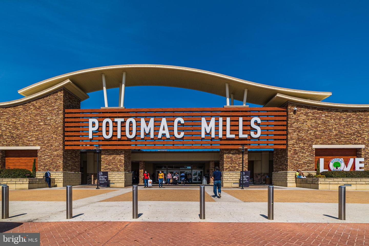 1066 GARDENVIEW LOOP #304, WOODBRIDGE, Virginia 22191, 2 Bedrooms Bedrooms, ,2 BathroomsBathrooms,Residential,For sale,1066 GARDENVIEW LOOP #304,VAPW2107232 MLS # VAPW2107232 1066 GARDENVIEW LOOP #304, WOODBRIDGE, Virginia 22191, 2 Bedrooms Bedrooms, ,2 BathroomsBathrooms,Residential,For sale,1066 GARDENVIEW LOOP #304,VAPW2107232 MLS # VAPW2107232