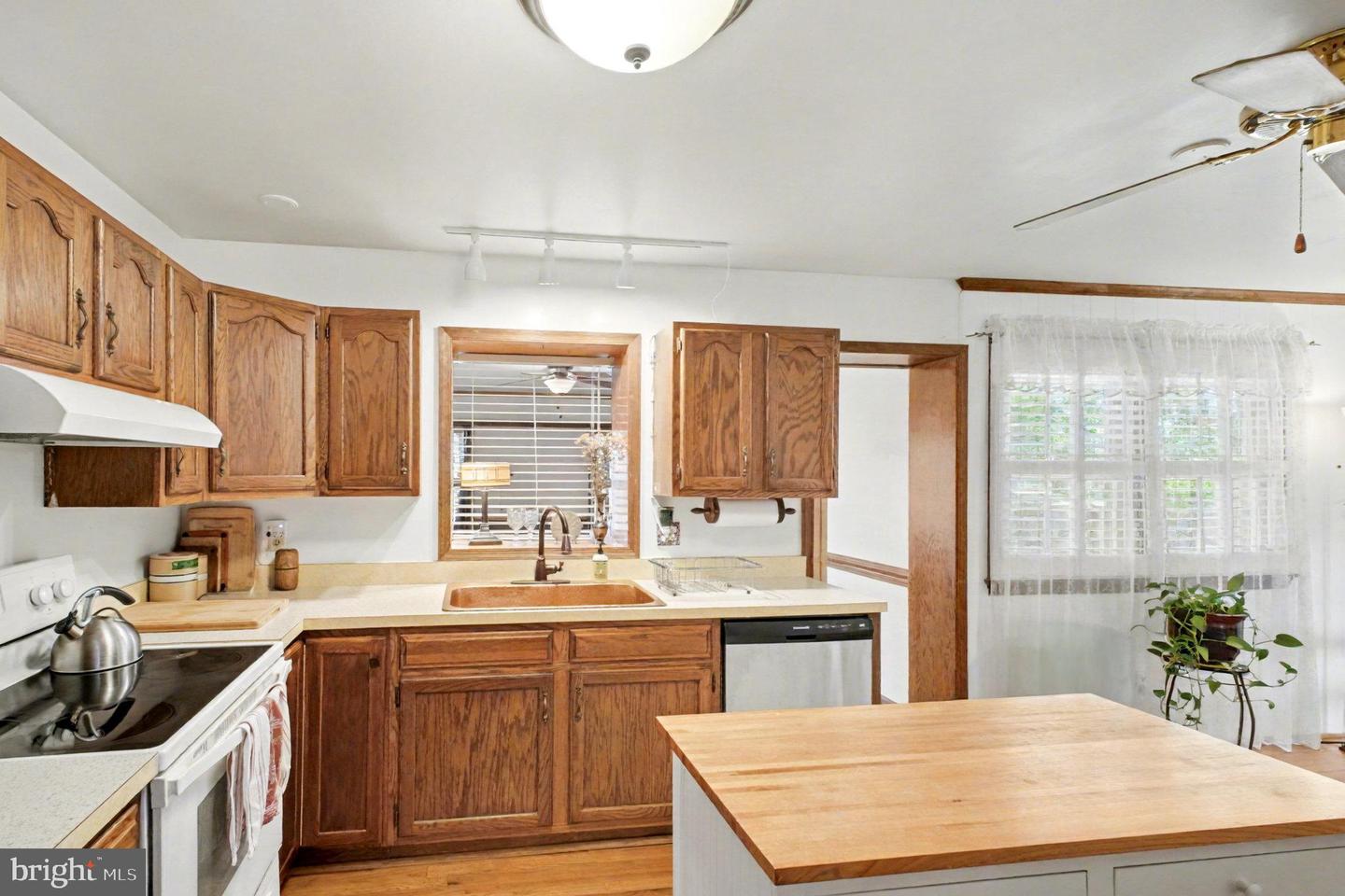 67 MCCARTY RD, FREDERICKSBURG, Virginia 22405, 4 Bedrooms Bedrooms, ,2 BathroomsBathrooms,Residential,For sale,67 MCCARTY RD,VAST2044012 MLS # VAST2044012 67 MCCARTY RD, FREDERICKSBURG, Virginia 22405, 4 Bedrooms Bedrooms, ,2 BathroomsBathrooms,Residential,For sale,67 MCCARTY RD,VAST2044012 MLS # VAST2044012