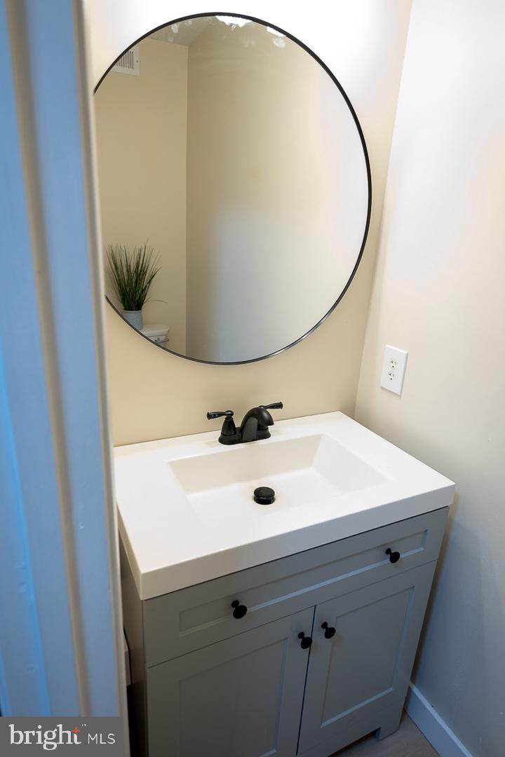 4703 S PARK CT, WOODBRIDGE, Virginia 22193, 3 Bedrooms Bedrooms, 9 Rooms Rooms,2 BathroomsBathrooms,Residential,For sale,4703 S PARK CT,VAPW2107242 MLS # VAPW2107242 4703 S PARK CT, WOODBRIDGE, Virginia 22193, 3 Bedrooms Bedrooms, 9 Rooms Rooms,2 BathroomsBathrooms,Residential,For sale,4703 S PARK CT,VAPW2107242 MLS # VAPW2107242