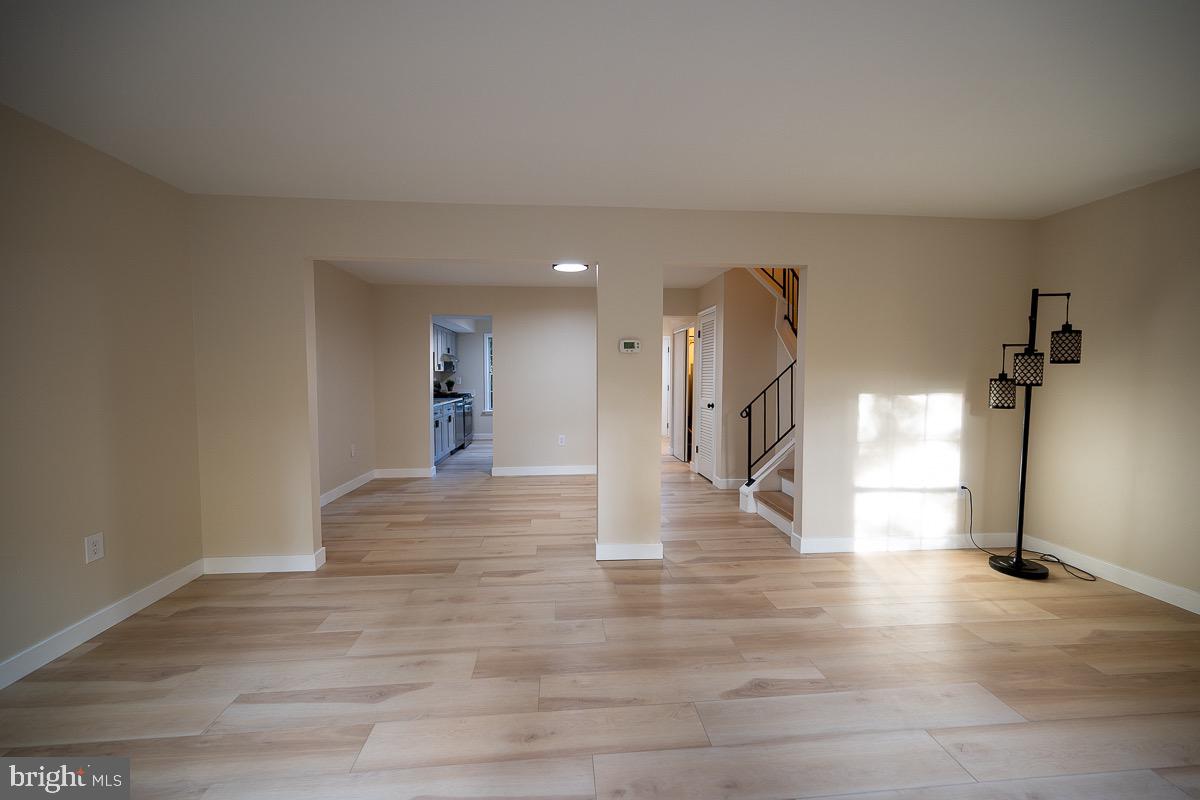 4703 S PARK CT, WOODBRIDGE, Virginia 22193, 3 Bedrooms Bedrooms, 9 Rooms Rooms,2 BathroomsBathrooms,Residential,For sale,4703 S PARK CT,VAPW2107242 MLS # VAPW2107242 4703 S PARK CT, WOODBRIDGE, Virginia 22193, 3 Bedrooms Bedrooms, 9 Rooms Rooms,2 BathroomsBathrooms,Residential,For sale,4703 S PARK CT,VAPW2107242 MLS # VAPW2107242