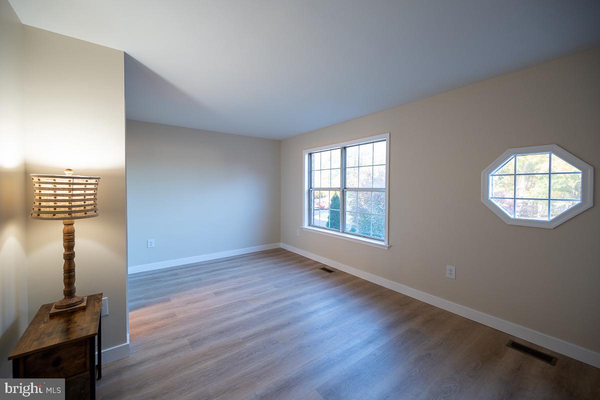 4703 S PARK CT, WOODBRIDGE, Virginia 22193, 3 Bedrooms Bedrooms, 9 Rooms Rooms,2 BathroomsBathrooms,Residential,For sale,4703 S PARK CT,VAPW2107242 MLS # VAPW2107242 4703 S PARK CT, WOODBRIDGE, Virginia 22193, 3 Bedrooms Bedrooms, 9 Rooms Rooms,2 BathroomsBathrooms,Residential,For sale,4703 S PARK CT,VAPW2107242 MLS # VAPW2107242