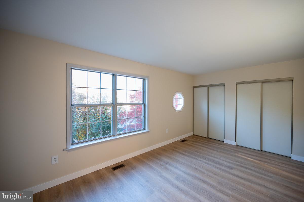 4703 S PARK CT, WOODBRIDGE, Virginia 22193, 3 Bedrooms Bedrooms, 9 Rooms Rooms,2 BathroomsBathrooms,Residential,For sale,4703 S PARK CT,VAPW2107242 MLS # VAPW2107242 4703 S PARK CT, WOODBRIDGE, Virginia 22193, 3 Bedrooms Bedrooms, 9 Rooms Rooms,2 BathroomsBathrooms,Residential,For sale,4703 S PARK CT,VAPW2107242 MLS # VAPW2107242