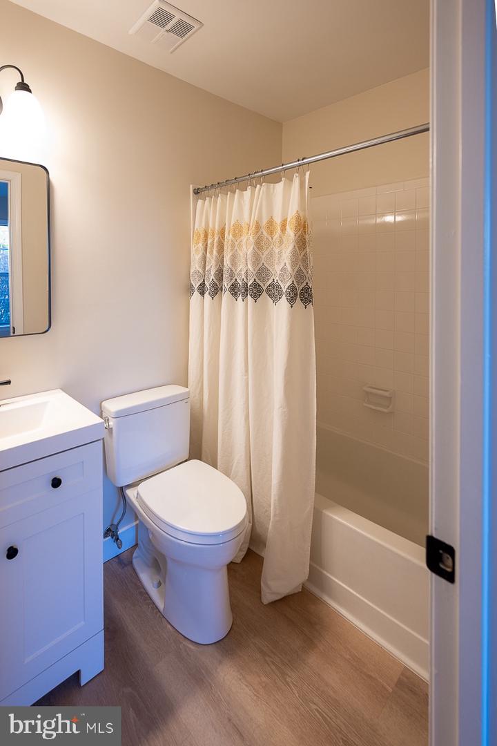 4703 S PARK CT, WOODBRIDGE, Virginia 22193, 3 Bedrooms Bedrooms, 9 Rooms Rooms,2 BathroomsBathrooms,Residential,For sale,4703 S PARK CT,VAPW2107242 MLS # VAPW2107242 4703 S PARK CT, WOODBRIDGE, Virginia 22193, 3 Bedrooms Bedrooms, 9 Rooms Rooms,2 BathroomsBathrooms,Residential,For sale,4703 S PARK CT,VAPW2107242 MLS # VAPW2107242