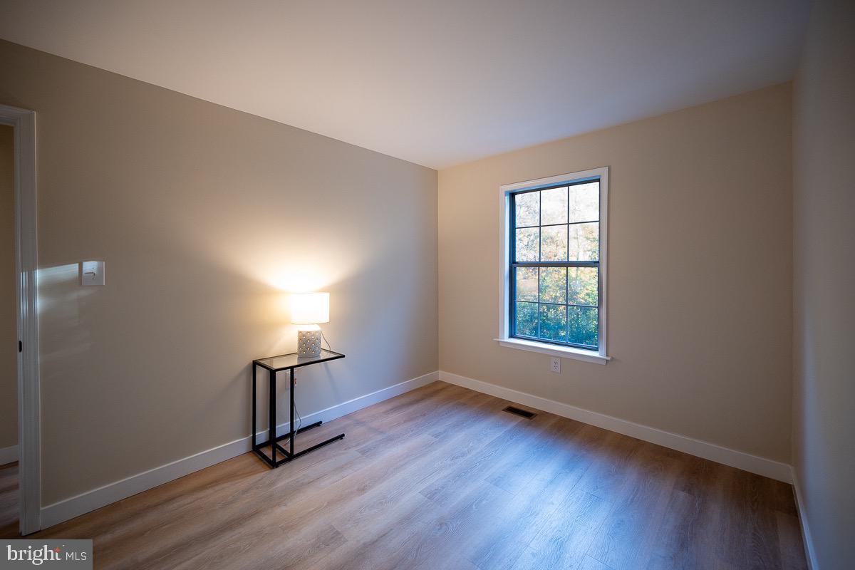 4703 S PARK CT, WOODBRIDGE, Virginia 22193, 3 Bedrooms Bedrooms, 9 Rooms Rooms,2 BathroomsBathrooms,Residential,For sale,4703 S PARK CT,VAPW2107242 MLS # VAPW2107242 4703 S PARK CT, WOODBRIDGE, Virginia 22193, 3 Bedrooms Bedrooms, 9 Rooms Rooms,2 BathroomsBathrooms,Residential,For sale,4703 S PARK CT,VAPW2107242 MLS # VAPW2107242