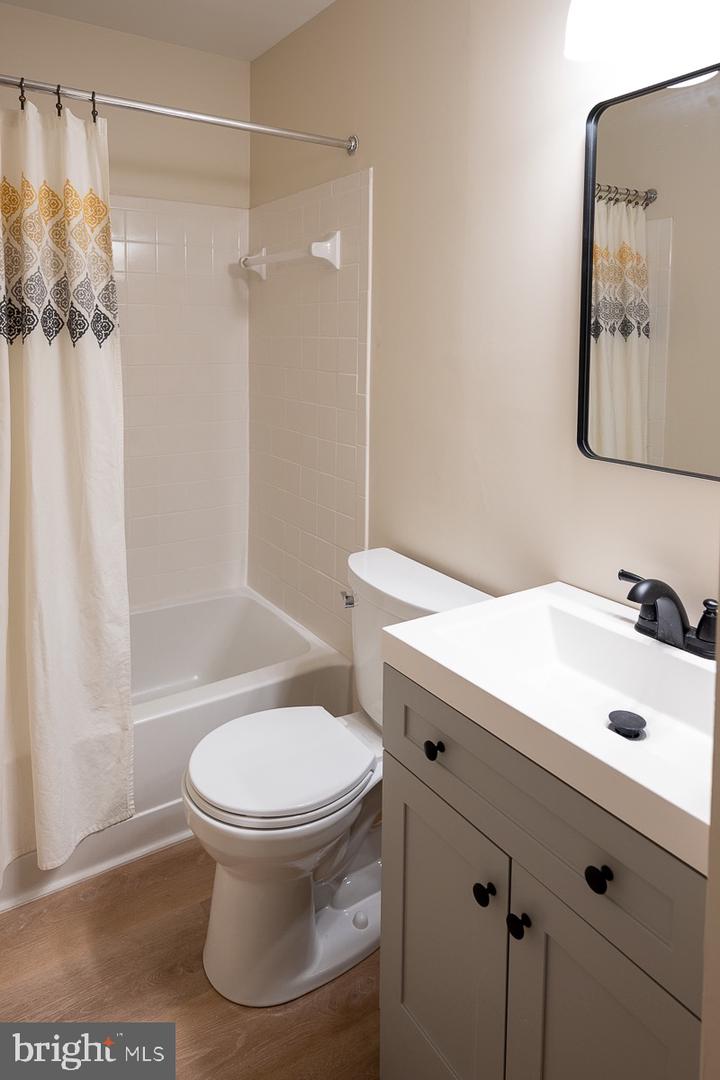 4703 S PARK CT, WOODBRIDGE, Virginia 22193, 3 Bedrooms Bedrooms, 9 Rooms Rooms,2 BathroomsBathrooms,Residential,For sale,4703 S PARK CT,VAPW2107242 MLS # VAPW2107242 4703 S PARK CT, WOODBRIDGE, Virginia 22193, 3 Bedrooms Bedrooms, 9 Rooms Rooms,2 BathroomsBathrooms,Residential,For sale,4703 S PARK CT,VAPW2107242 MLS # VAPW2107242