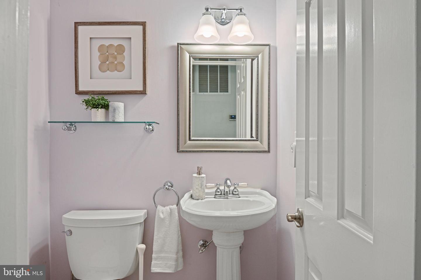 10302 GALPIN CT, GREAT FALLS, Virginia 22066, 4 Bedrooms Bedrooms, 17 Rooms Rooms,2 BathroomsBathrooms,Residential,For sale,10302 GALPIN CT,VAFX2277606 MLS # VAFX2277606 10302 GALPIN CT, GREAT FALLS, Virginia 22066, 4 Bedrooms Bedrooms, 17 Rooms Rooms,2 BathroomsBathrooms,Residential,For sale,10302 GALPIN CT,VAFX2277606 MLS # VAFX2277606