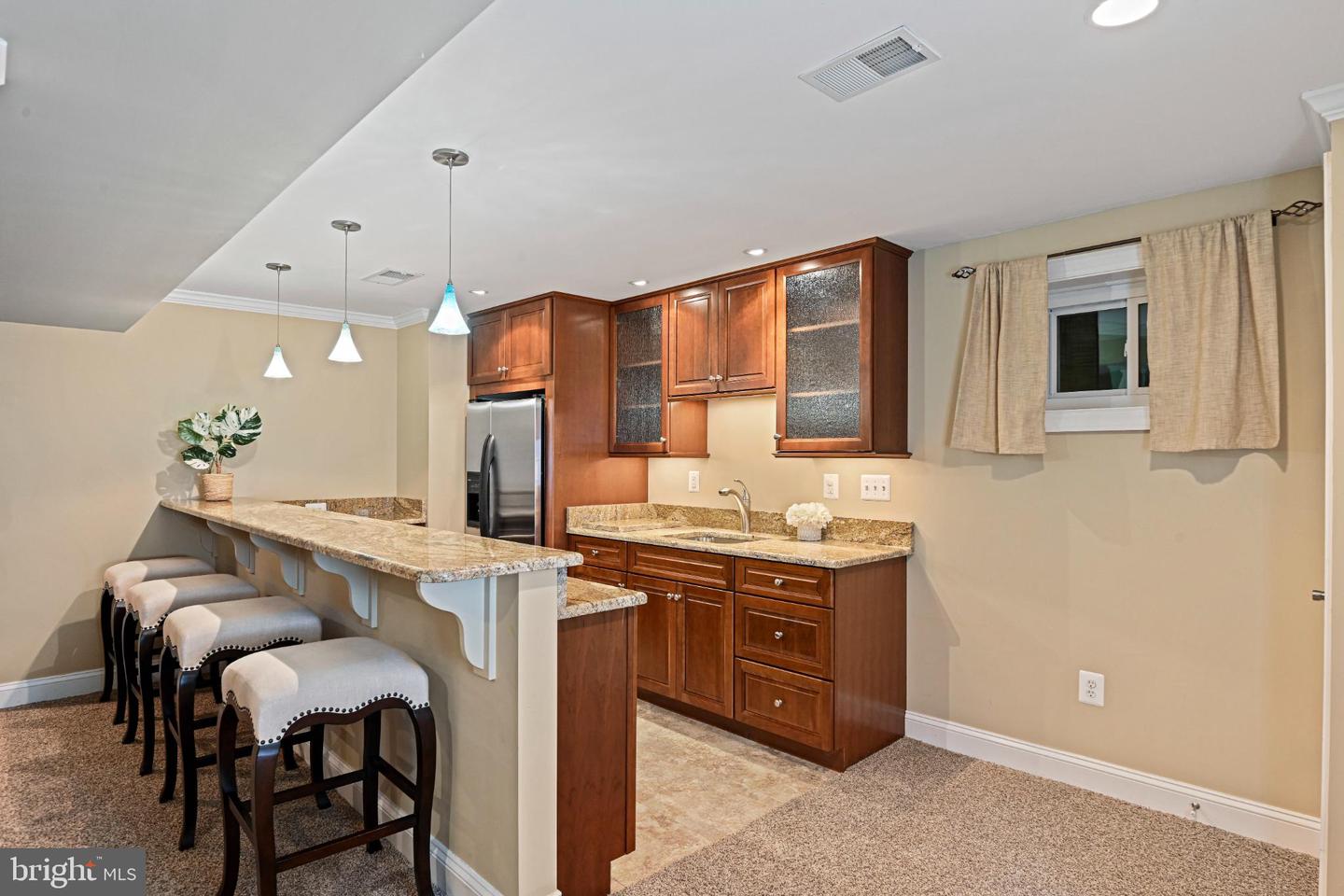 10302 GALPIN CT, GREAT FALLS, Virginia 22066, 4 Bedrooms Bedrooms, 17 Rooms Rooms,2 BathroomsBathrooms,Residential,For sale,10302 GALPIN CT,VAFX2277606 MLS # VAFX2277606 10302 GALPIN CT, GREAT FALLS, Virginia 22066, 4 Bedrooms Bedrooms, 17 Rooms Rooms,2 BathroomsBathrooms,Residential,For sale,10302 GALPIN CT,VAFX2277606 MLS # VAFX2277606