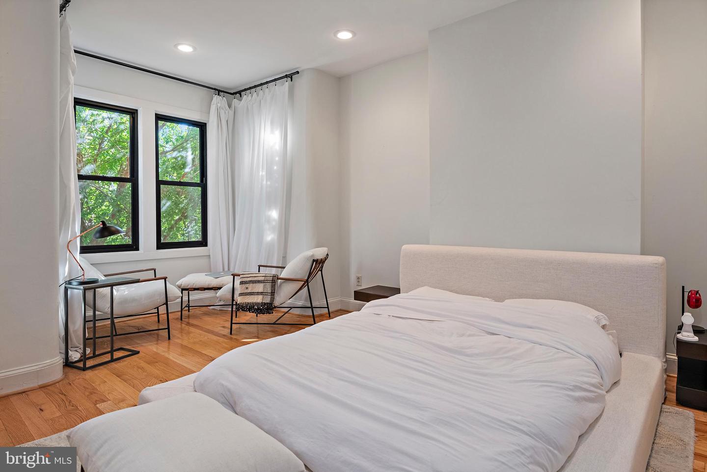 55 S STREET NW, WASHINGTON, District Of Columbia 20001, 4 Bedrooms Bedrooms, 13 Rooms Rooms,3 BathroomsBathrooms,Residential,For sale,55 S STREET NW,DCDC2230314 MLS # DCDC2230314 55 S STREET NW, WASHINGTON, District Of Columbia 20001, 4 Bedrooms Bedrooms, 13 Rooms Rooms,3 BathroomsBathrooms,Residential,For sale,55 S STREET NW,DCDC2230314 MLS # DCDC2230314