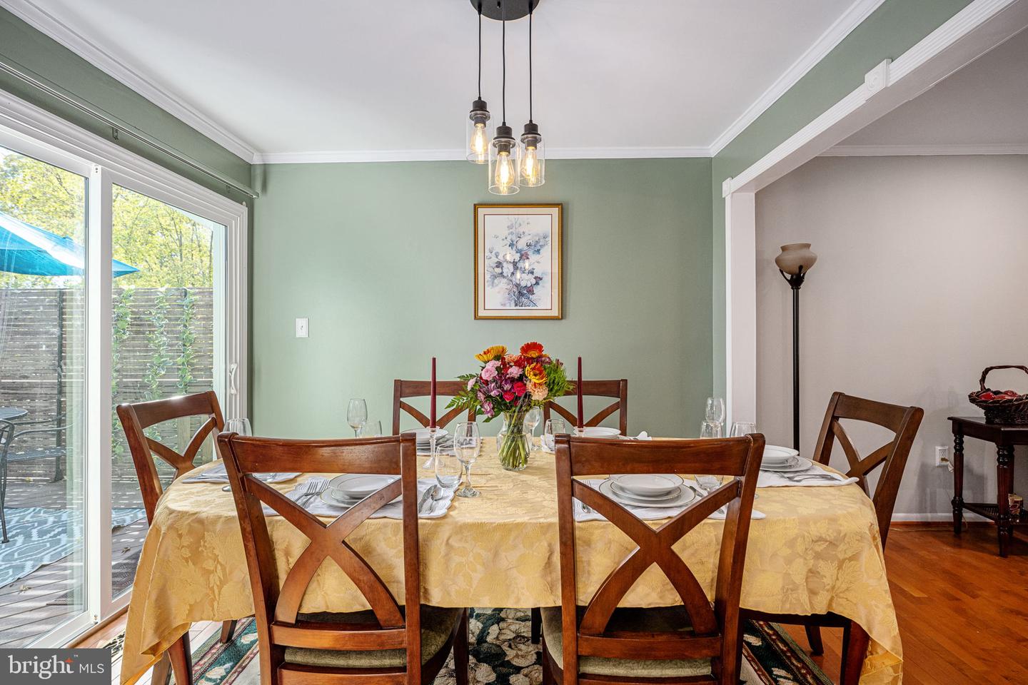 13707 MAPLEDALE AVE, WOODBRIDGE, Virginia 22193, 4 Bedrooms Bedrooms, ,2 BathroomsBathrooms,Residential,For sale,13707 MAPLEDALE AVE,VAPW2107268 MLS # VAPW2107268