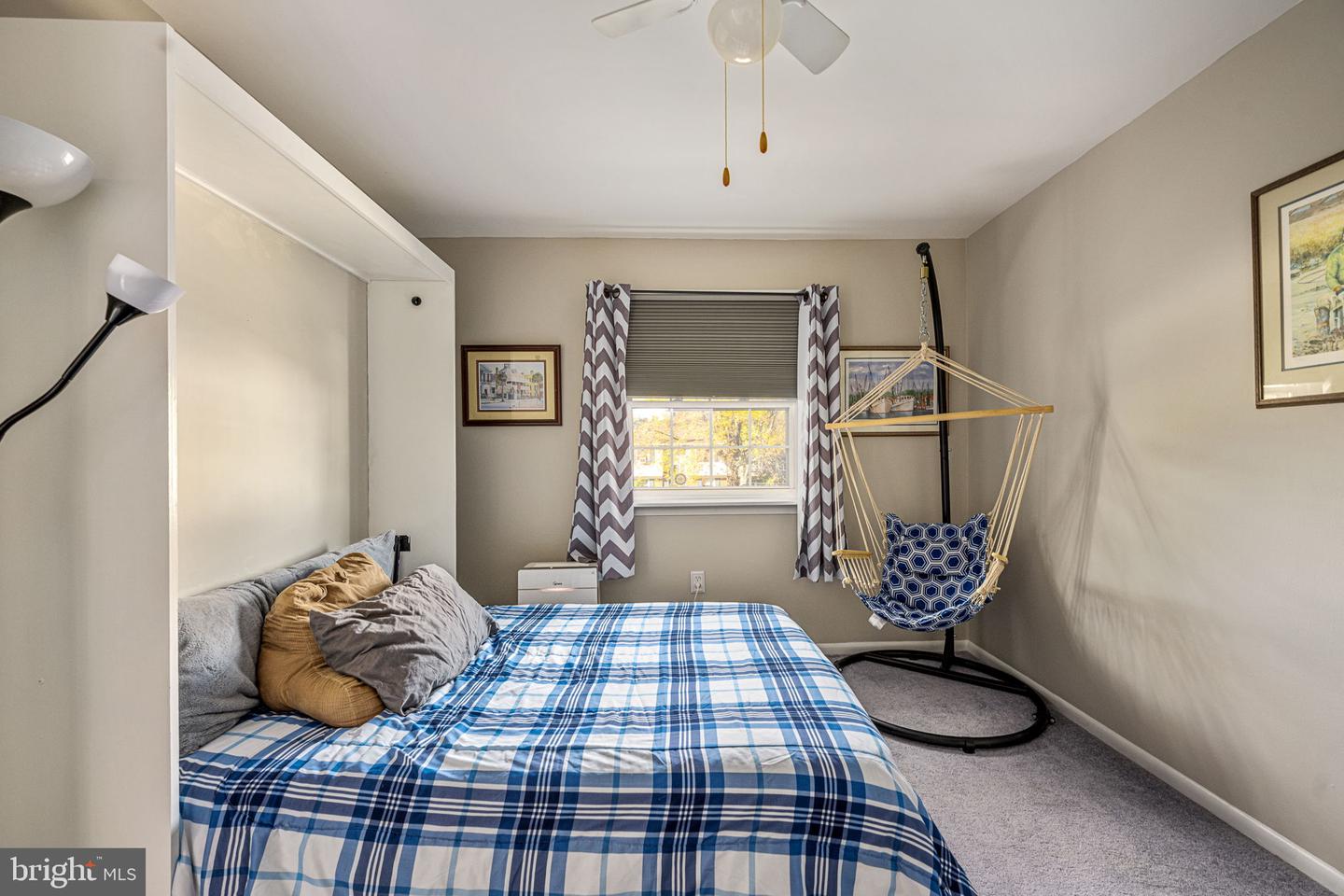 13707 MAPLEDALE AVE, WOODBRIDGE, Virginia 22193, 4 Bedrooms Bedrooms, ,2 BathroomsBathrooms,Residential,For sale,13707 MAPLEDALE AVE,VAPW2107268 MLS # VAPW2107268