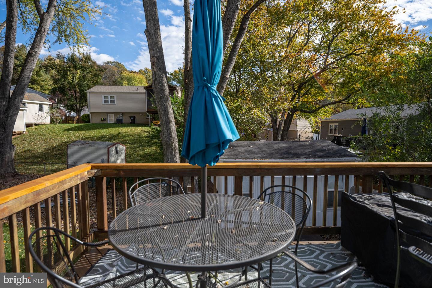 13707 MAPLEDALE AVE, WOODBRIDGE, Virginia 22193, 4 Bedrooms Bedrooms, ,2 BathroomsBathrooms,Residential,For sale,13707 MAPLEDALE AVE,VAPW2107268 MLS # VAPW2107268