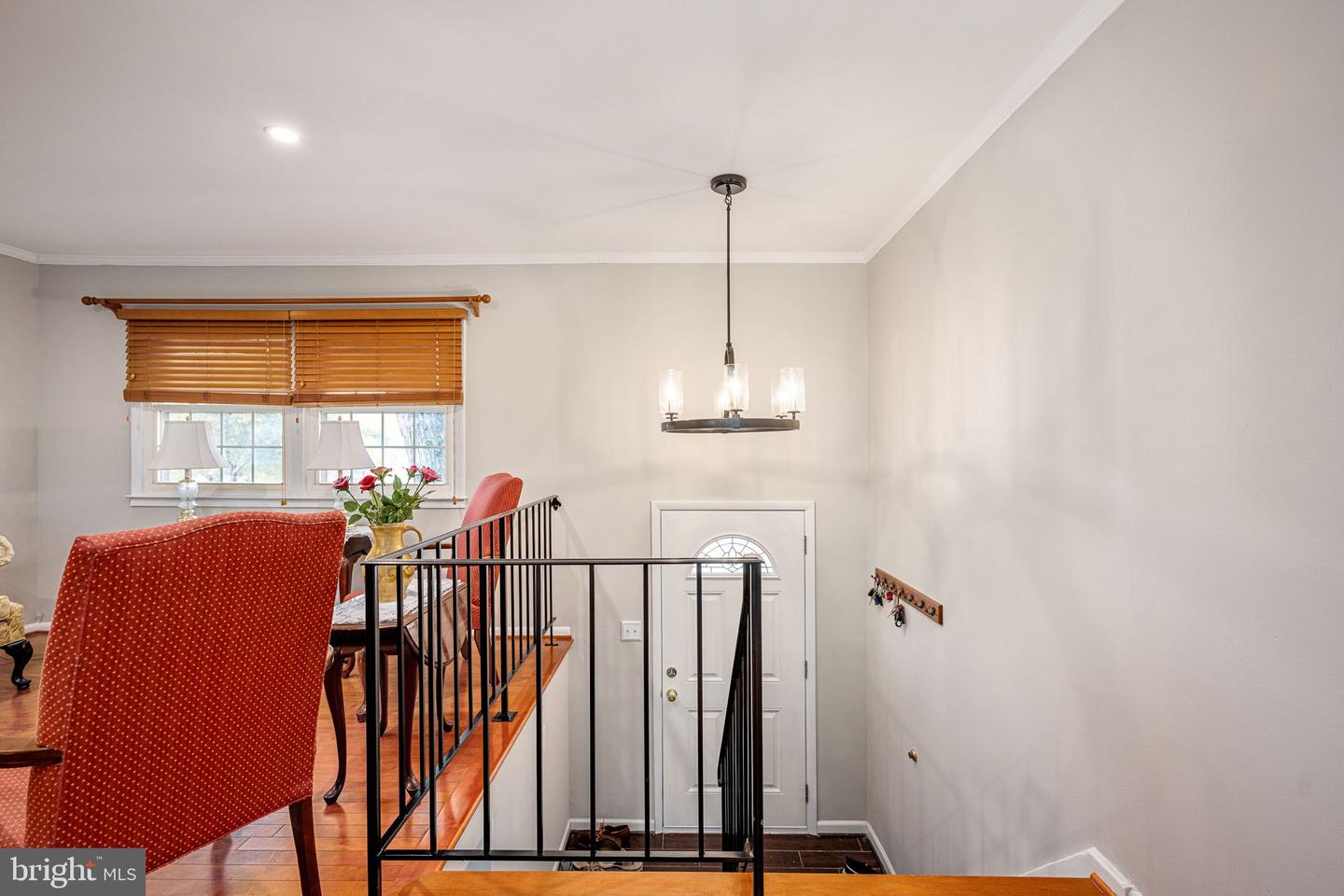 13707 MAPLEDALE AVE, WOODBRIDGE, Virginia 22193, 4 Bedrooms Bedrooms, ,2 BathroomsBathrooms,Residential,For sale,13707 MAPLEDALE AVE,VAPW2107268 MLS # VAPW2107268