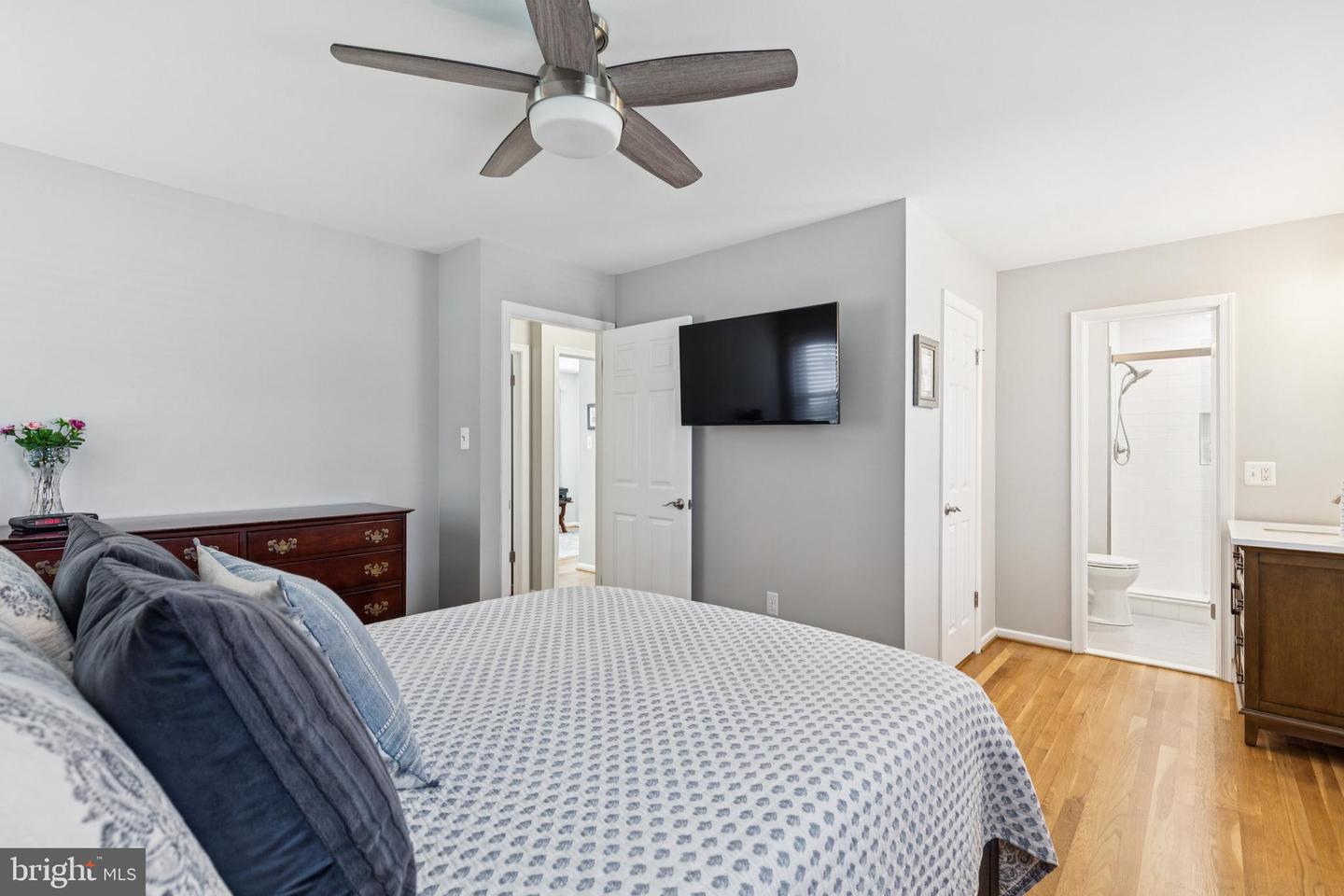 8101 GREELEY BLVD, SPRINGFIELD, Virginia 22152, 4 Bedrooms Bedrooms, ,2 BathroomsBathrooms,Residential,For sale,8101 GREELEY BLVD,VAFX2277790 MLS # VAFX2277790 8101 GREELEY BLVD, SPRINGFIELD, Virginia 22152, 4 Bedrooms Bedrooms, ,2 BathroomsBathrooms,Residential,For sale,8101 GREELEY BLVD,VAFX2277790 MLS # VAFX2277790