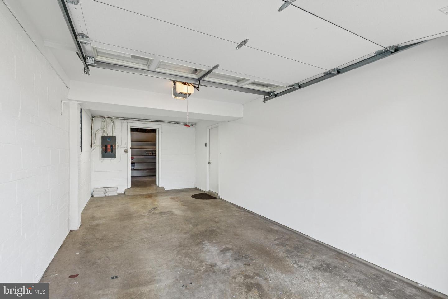 8101 GREELEY BLVD, SPRINGFIELD, Virginia 22152, 4 Bedrooms Bedrooms, ,2 BathroomsBathrooms,Residential,For sale,8101 GREELEY BLVD,VAFX2277790 MLS # VAFX2277790 8101 GREELEY BLVD, SPRINGFIELD, Virginia 22152, 4 Bedrooms Bedrooms, ,2 BathroomsBathrooms,Residential,For sale,8101 GREELEY BLVD,VAFX2277790 MLS # VAFX2277790